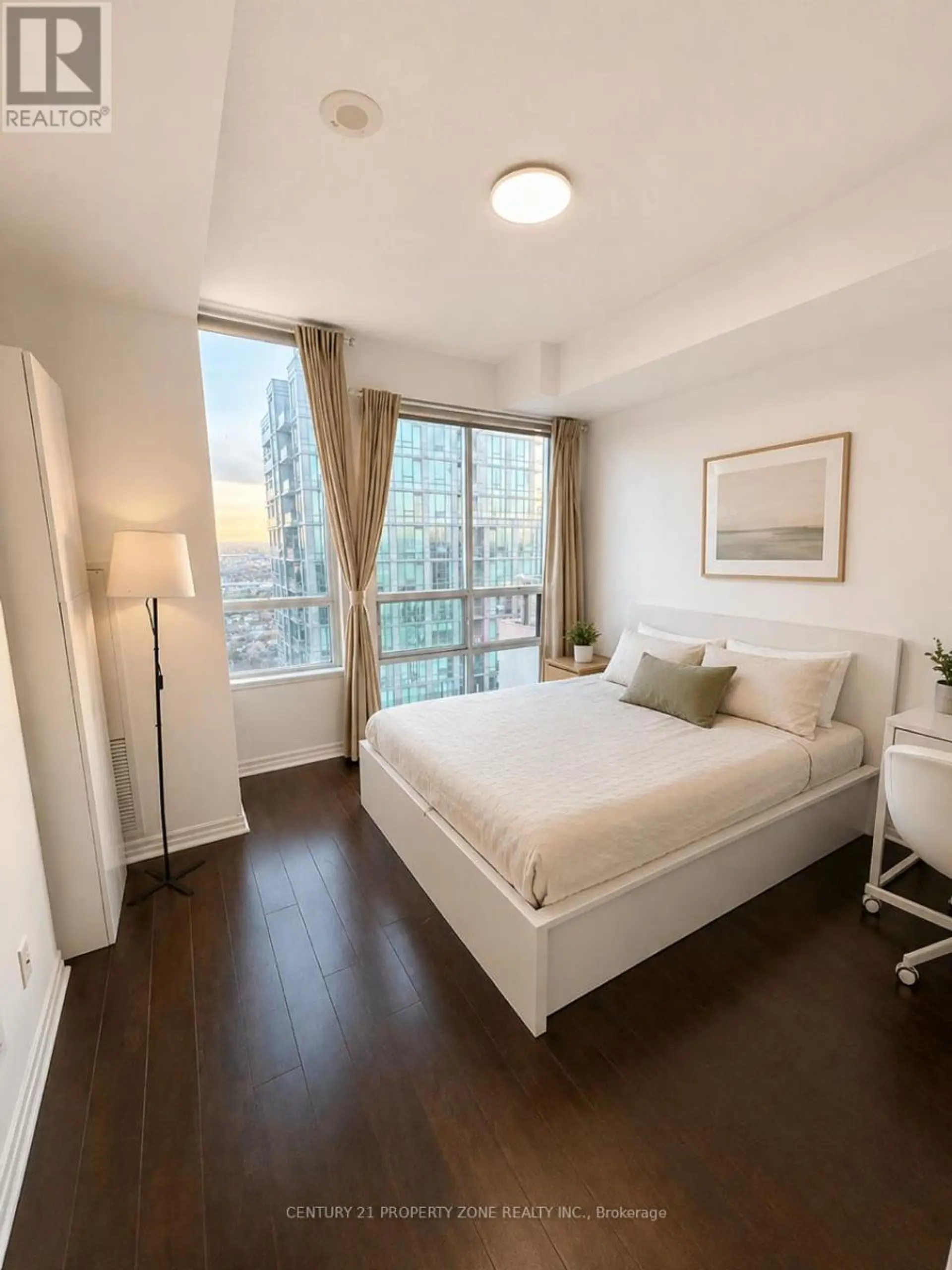 #3207 3515 KARIYA DRIVE - Image 8