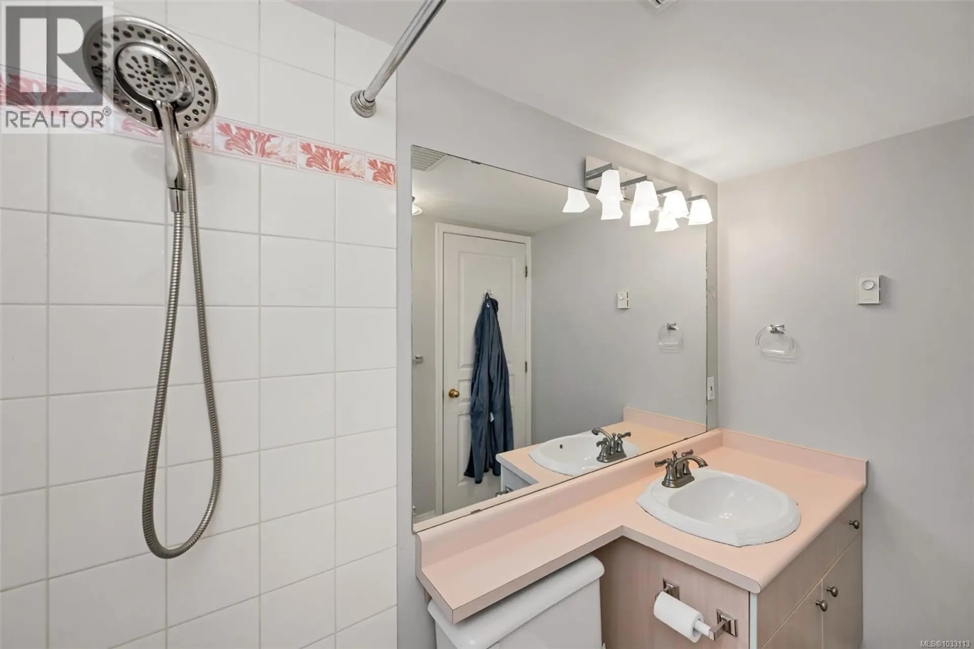 #212 899 Darwin Ave - Image 16