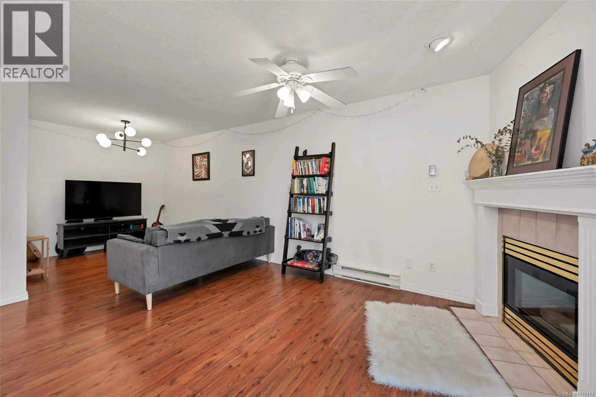 #212 899 Darwin Ave - Image 3