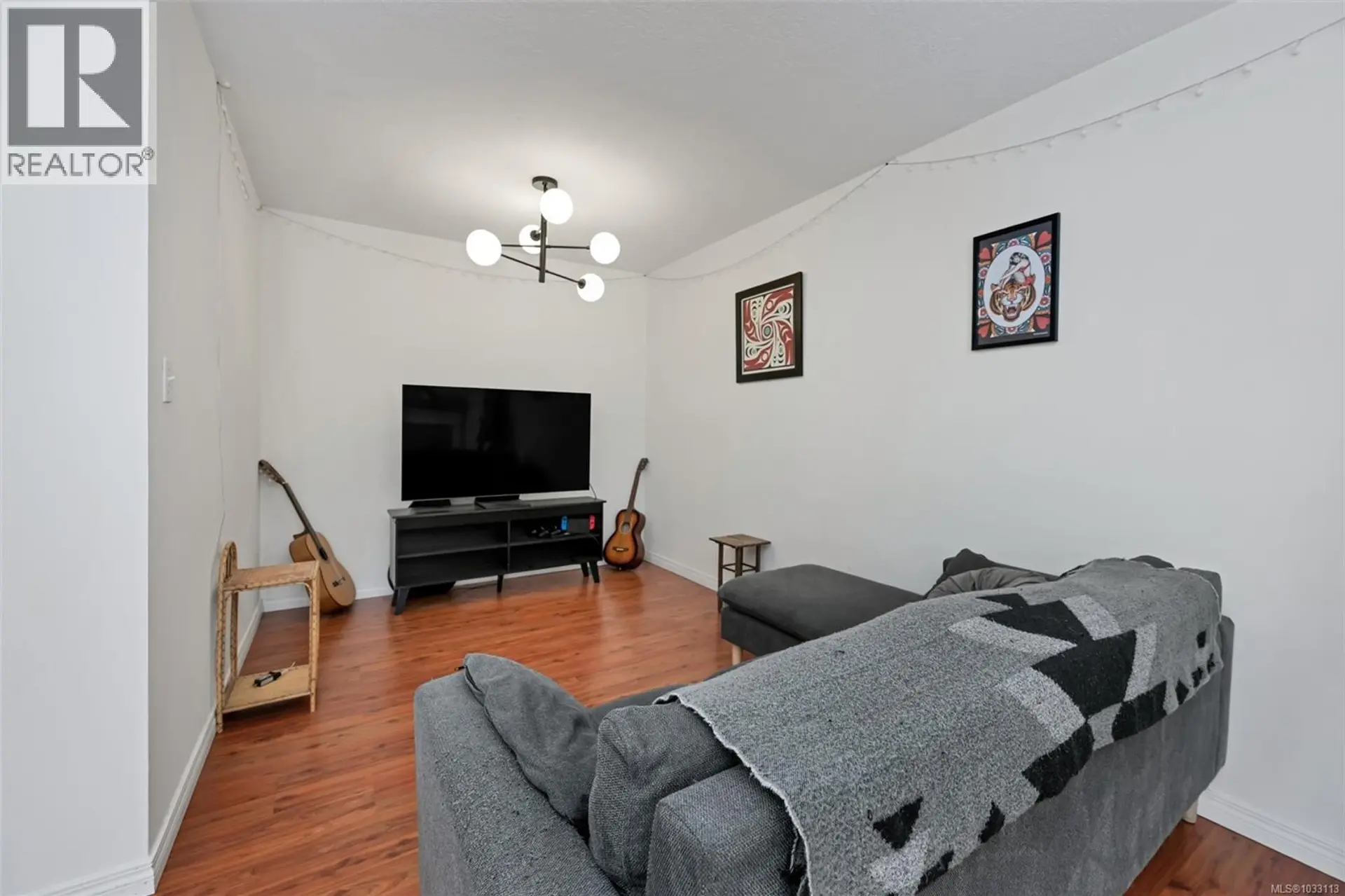 #212 899 Darwin Ave - Image 5