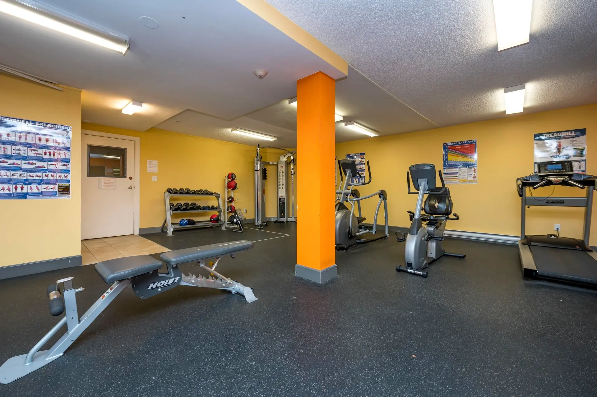 #118 9847 Manchester Drive - Image 10