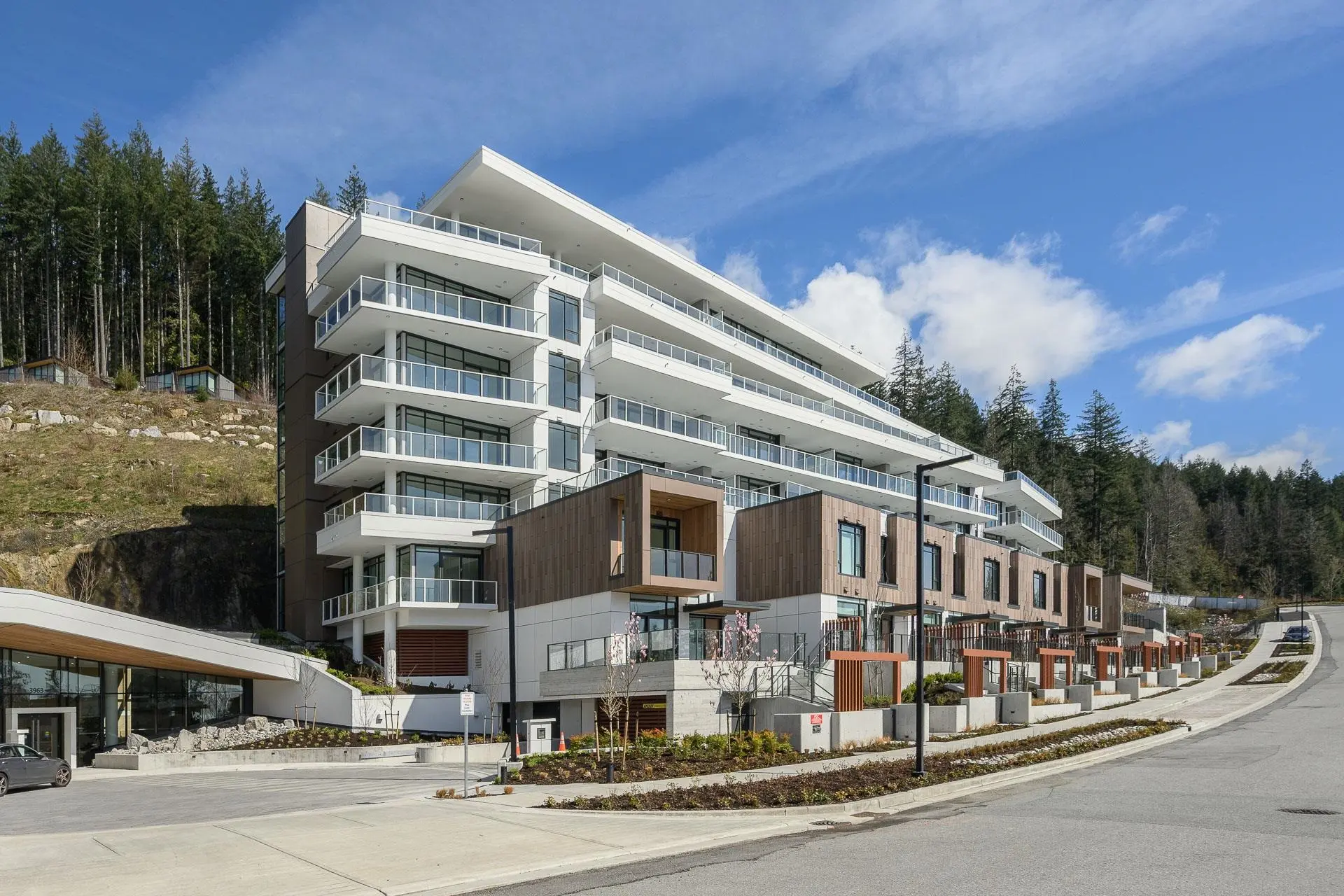 Property at #605 3963 Uplands Way, West Vancouver, BC