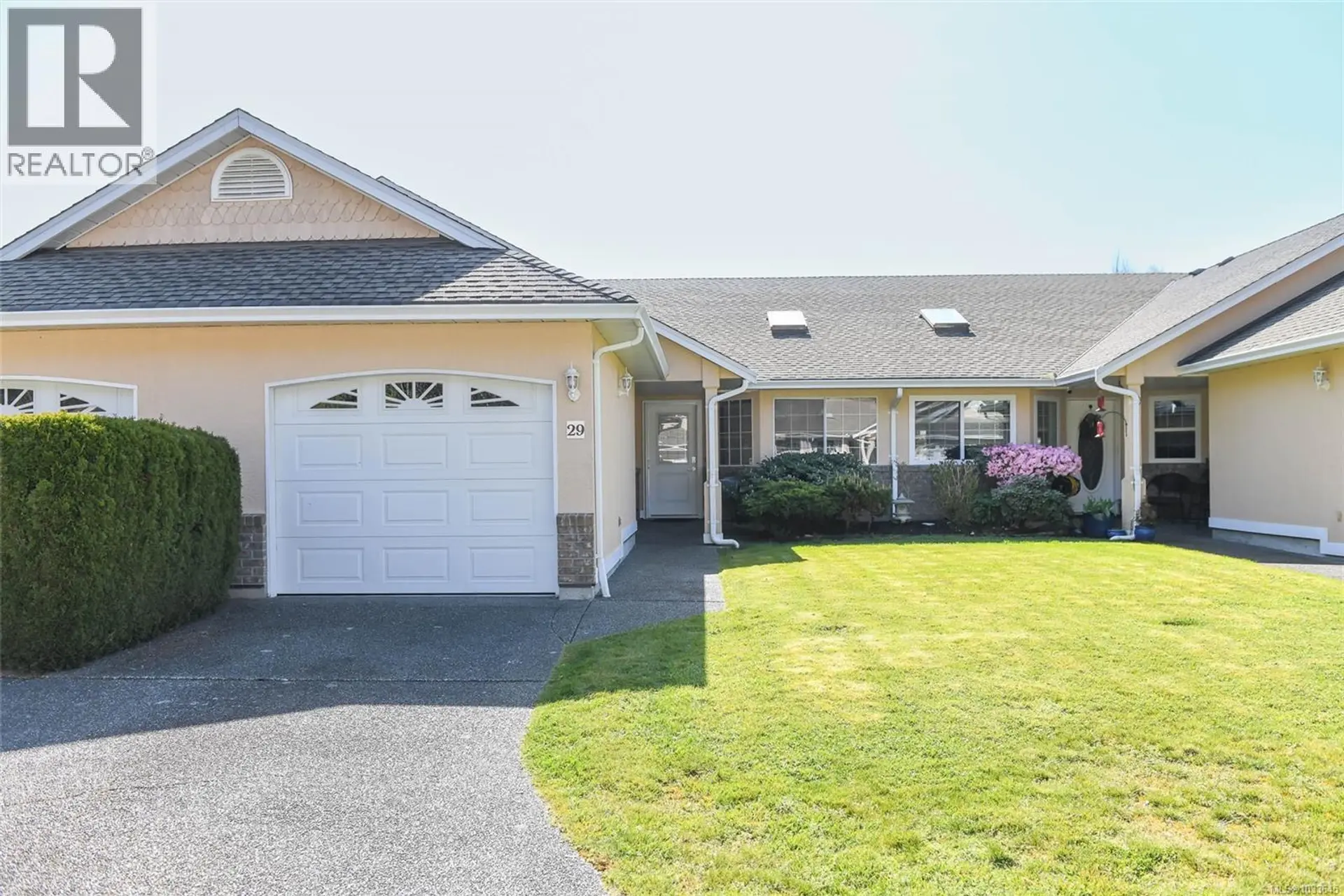 Property at #29 20 Anderton Ave, Courtenay, BC