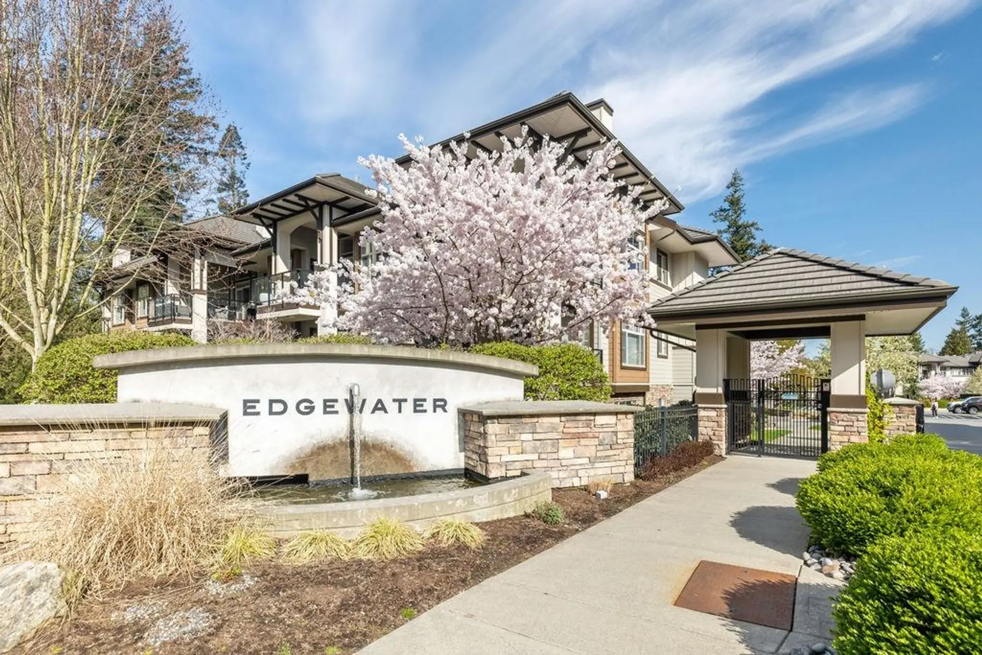 Property at #304 15155 36 Avenue, Surrey, BC