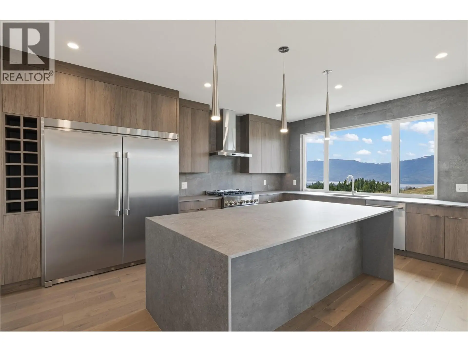 Property at 2527 Pinnacle Ridge Drive, West Kelowna, BC
