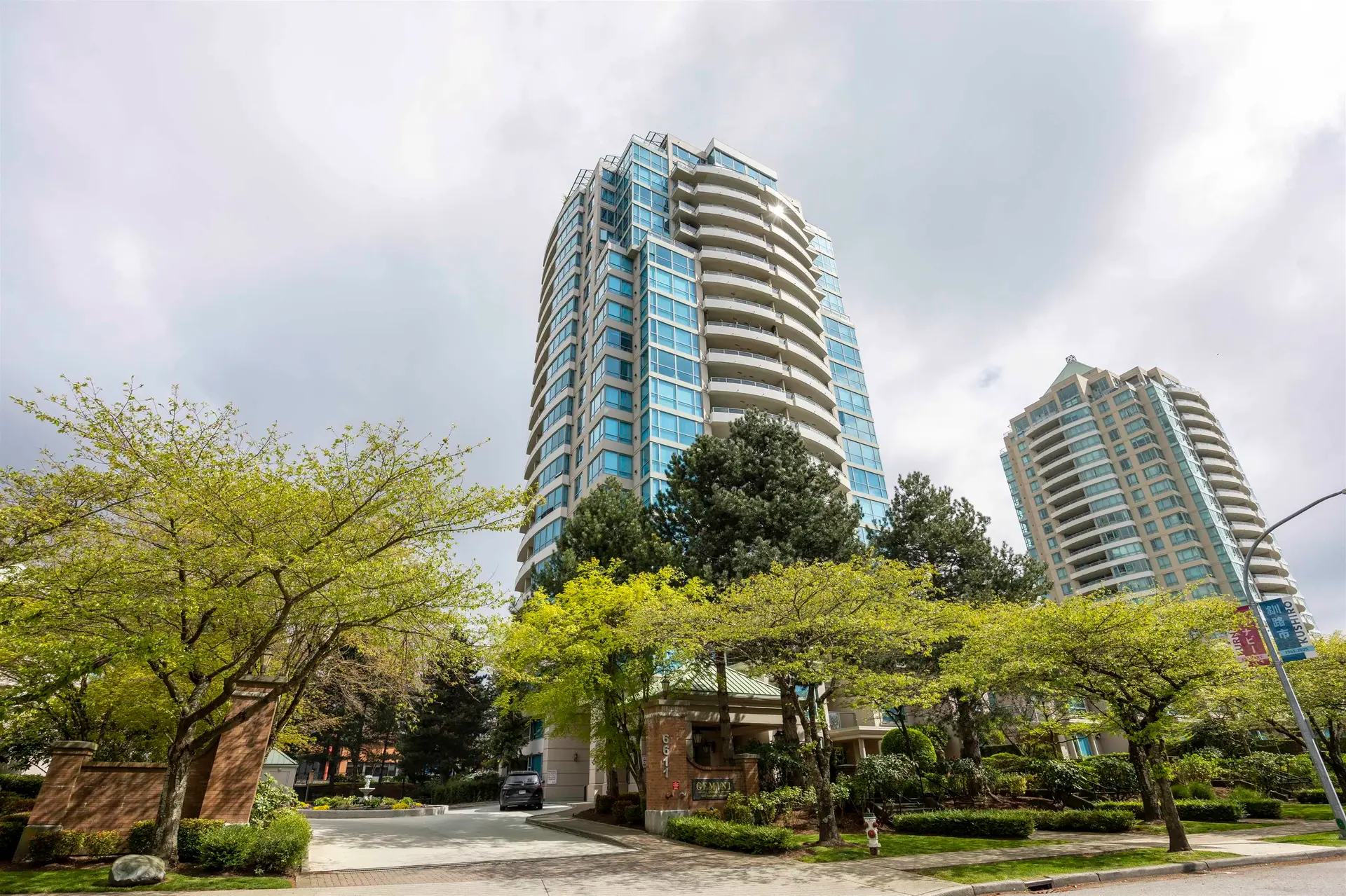 Property at #501 6611 Southoaks Crescent, Burnaby, BC