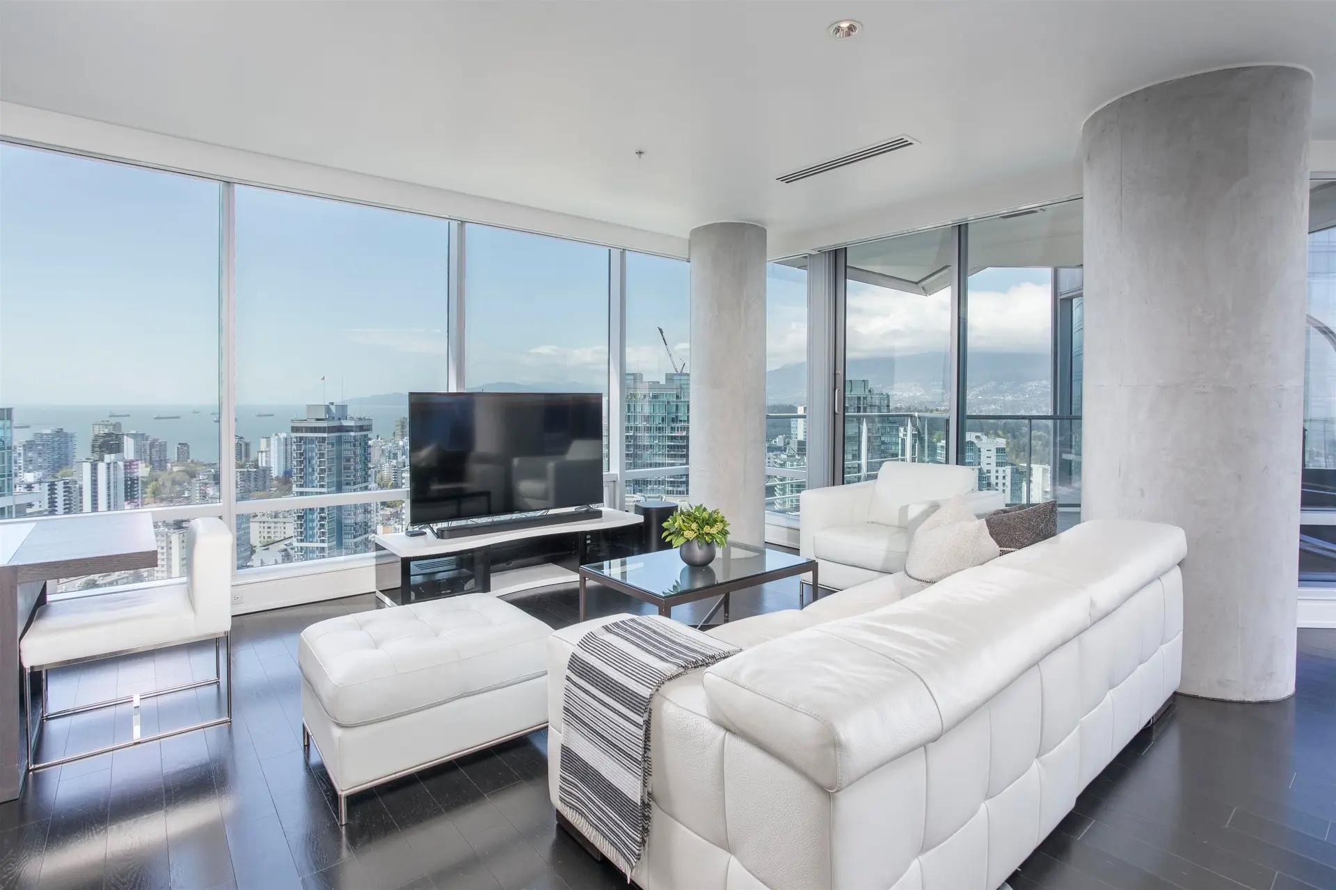 Property at #3402 1111 Alberni Street, Vancouver, BC