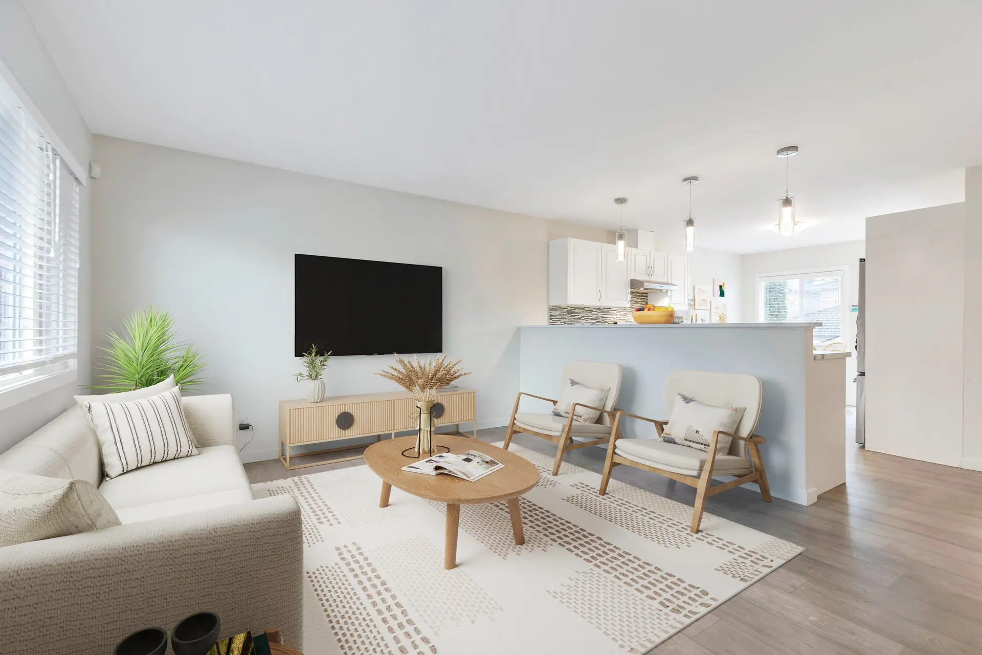 2052 E 41st Avenue - Image 3