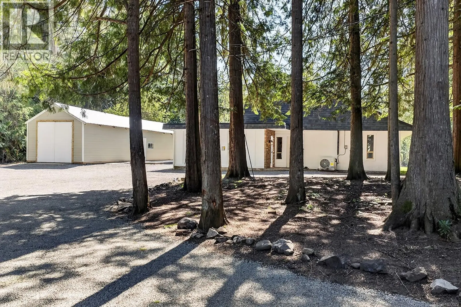 Property at 400 Manse Rd, French Creek, BC