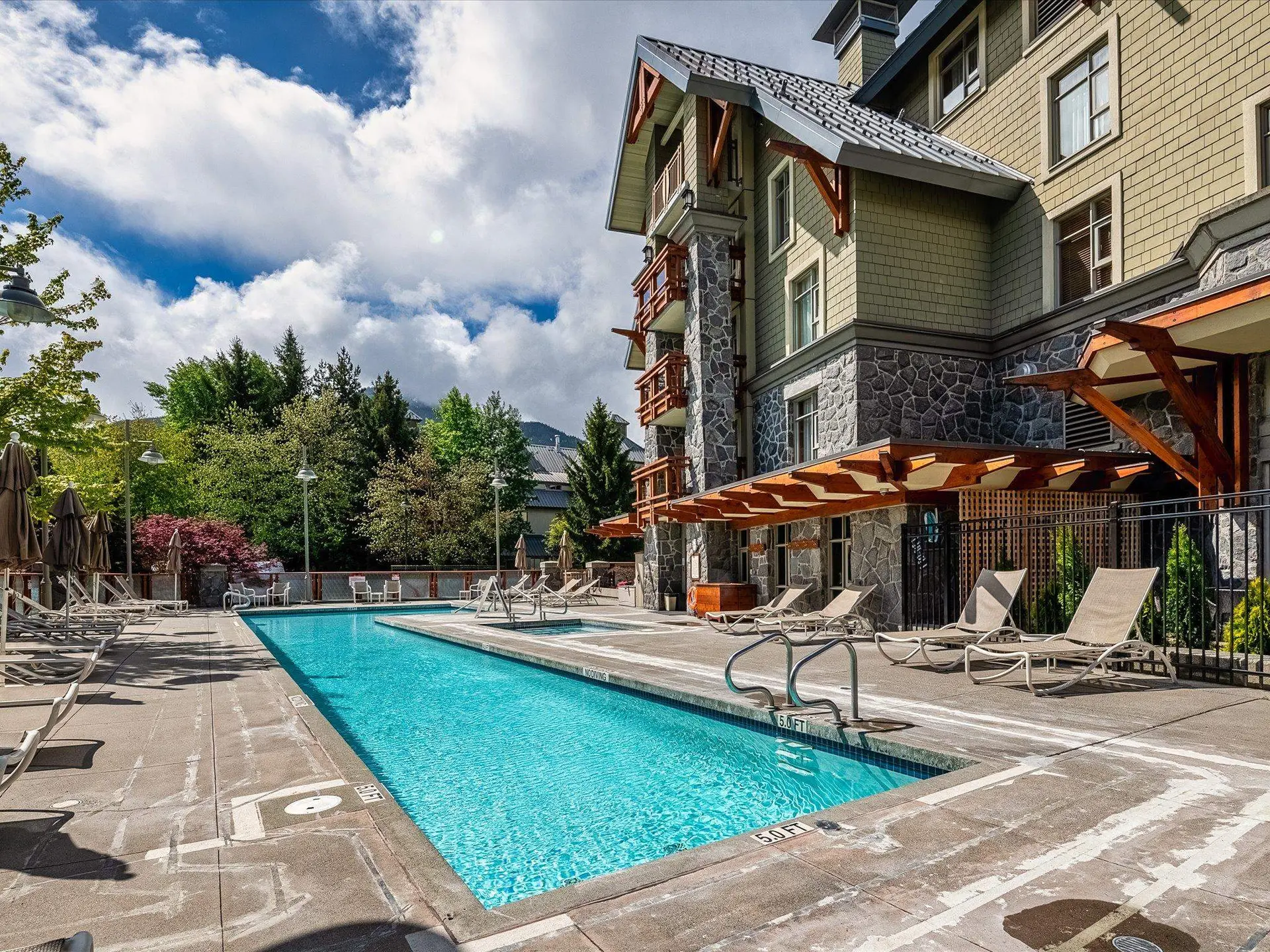 #3303 4299 Blackcomb Way - Image 17
