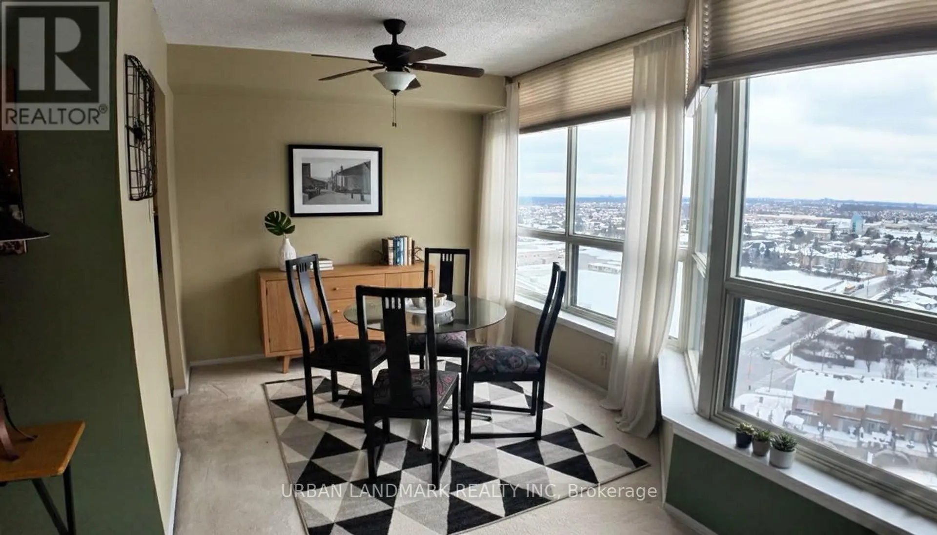 #1901 55 ELM DRIVE W - Image 5