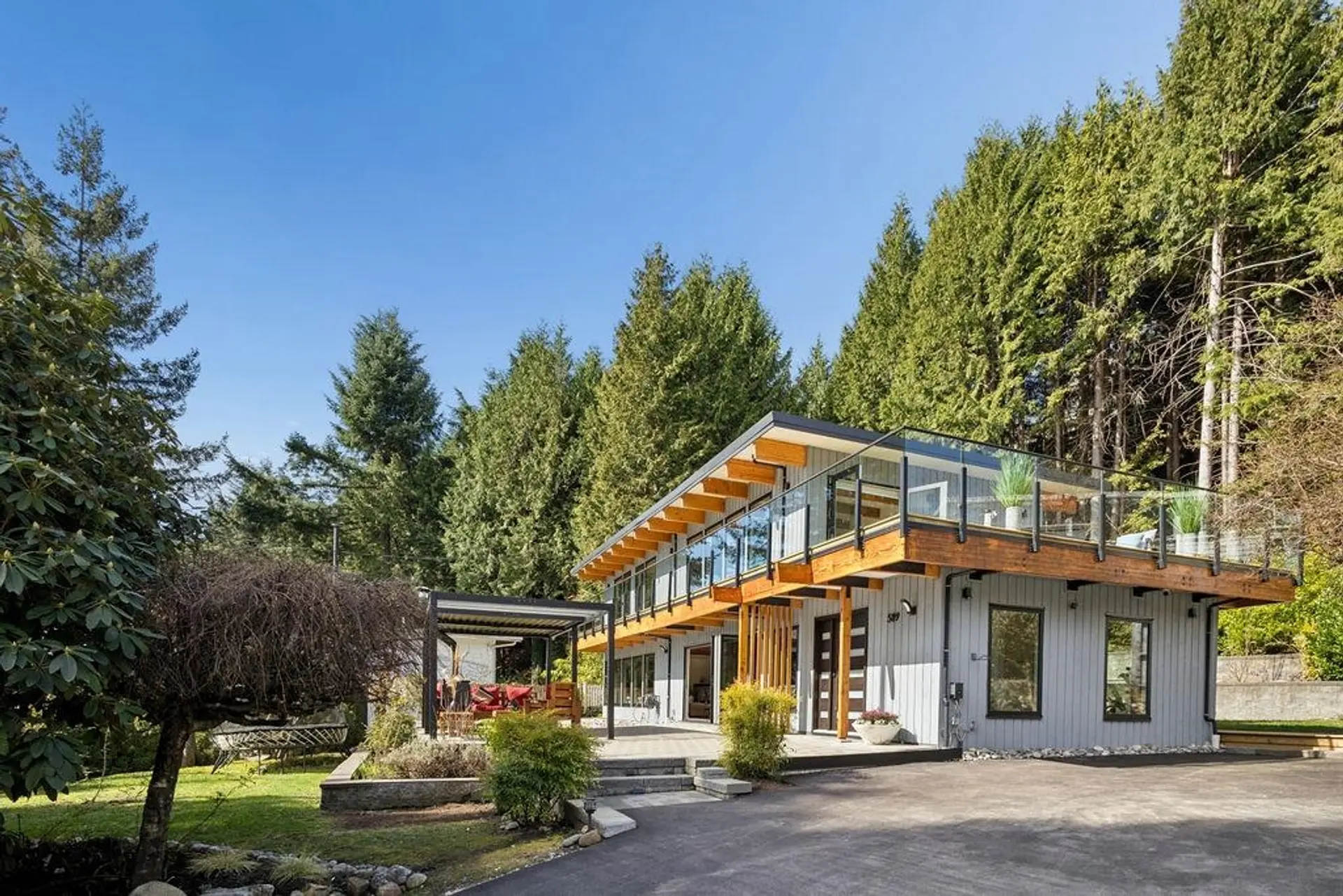 Property at 589 St Giles Road, West Vancouver, BC