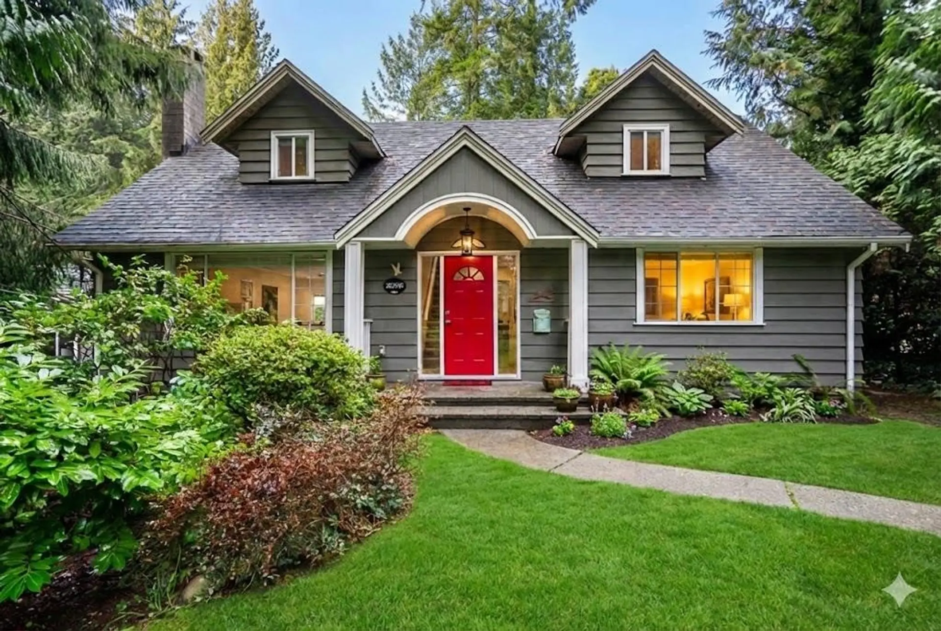 Property at 2266 Swinburne Avenue, North Vancouver, BC