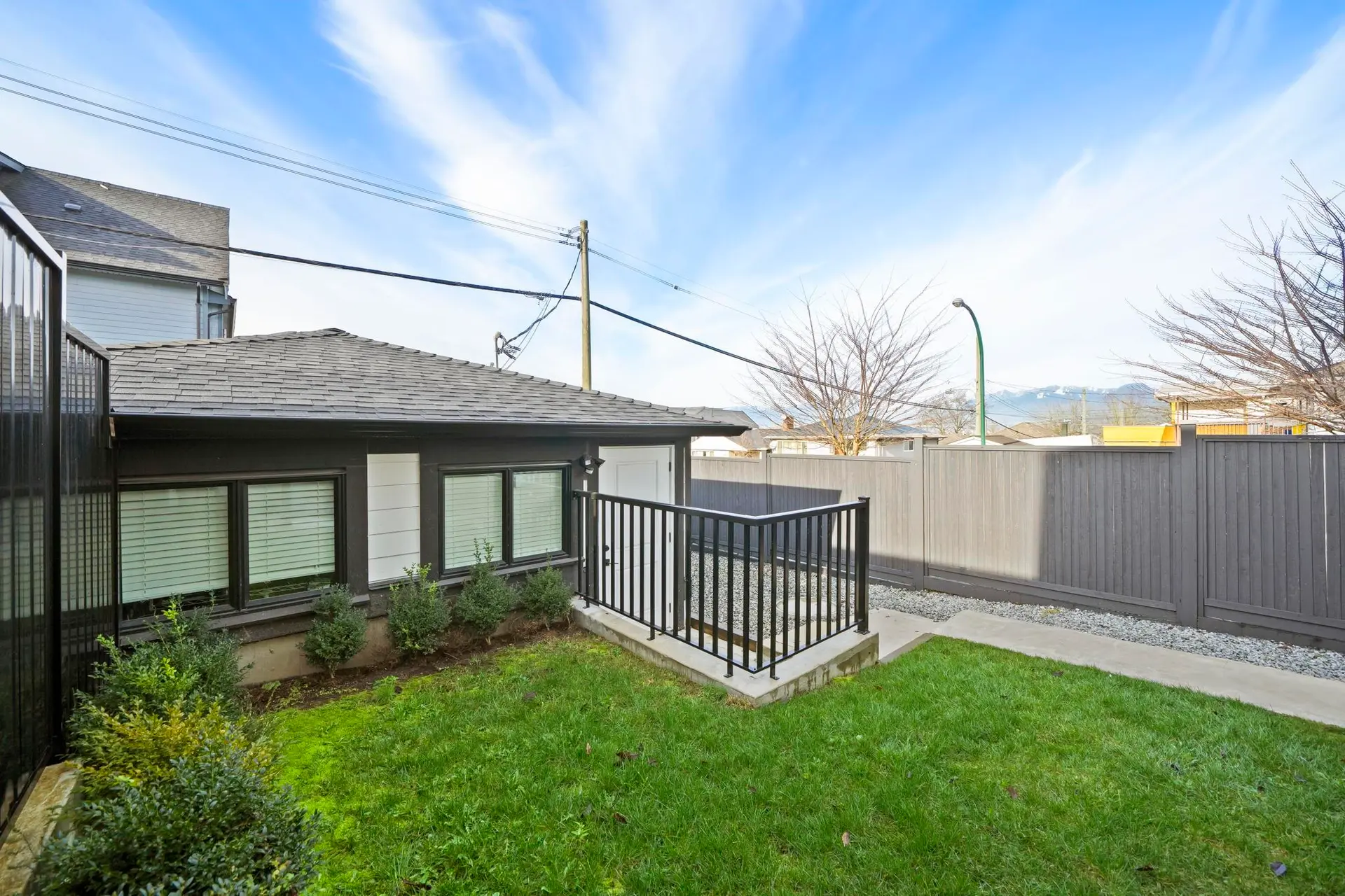 3192 E 23rd Avenue - Image 9