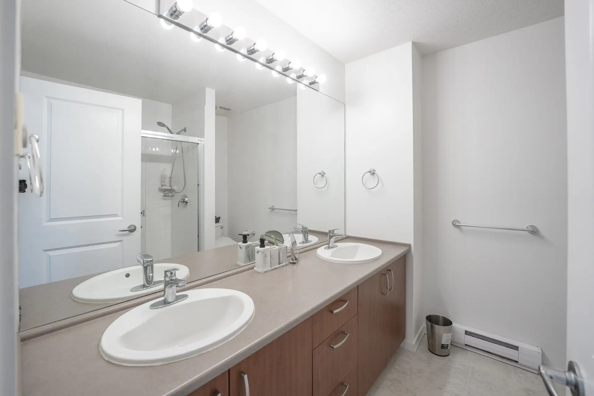 #92 9088 Halston Court - Image 9