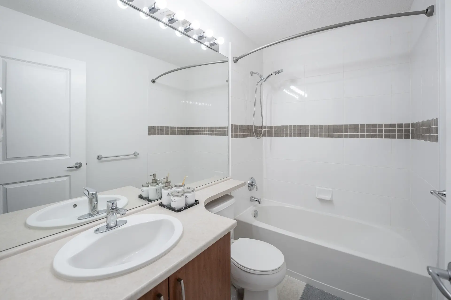 #92 9088 Halston Court - Image 10
