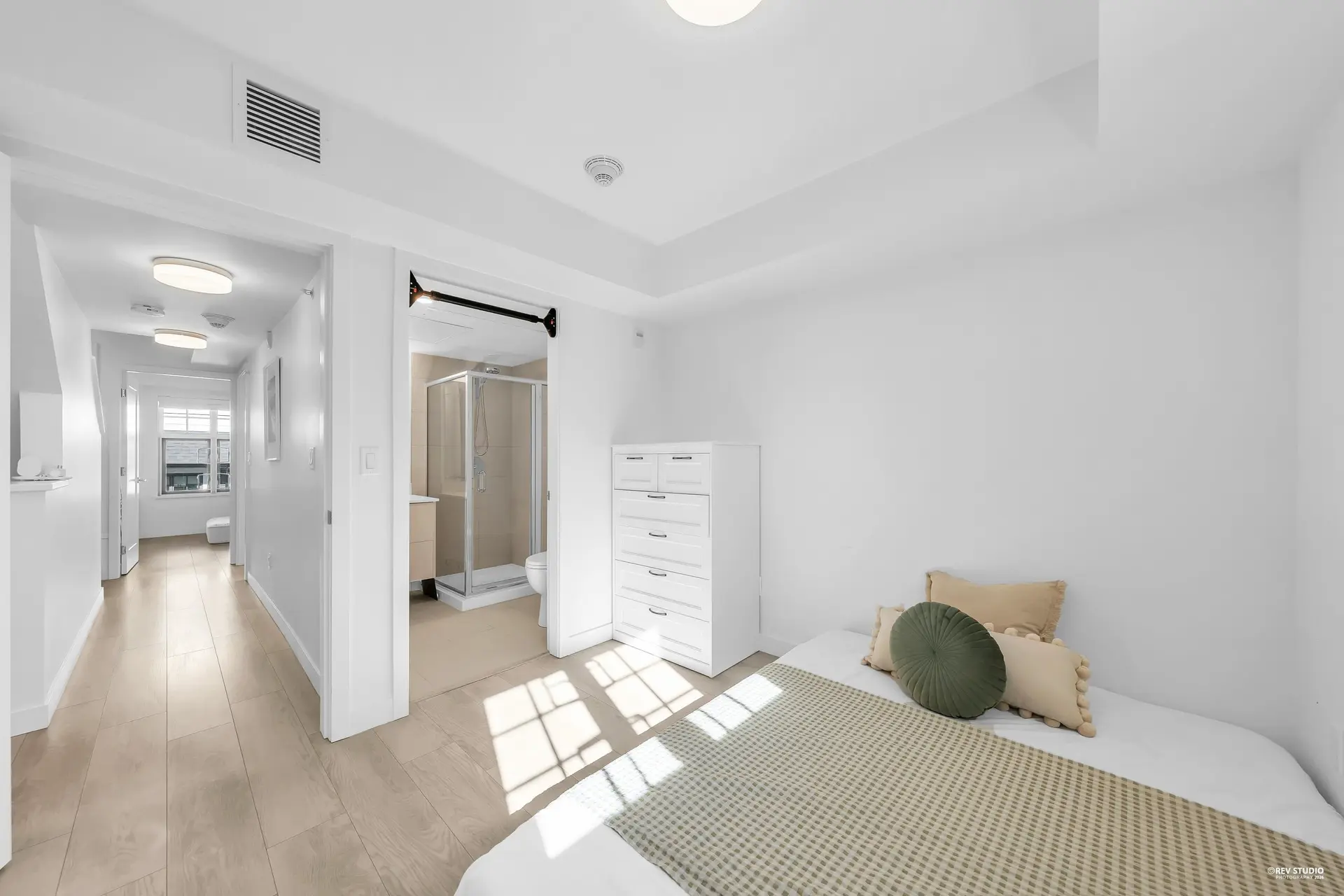 #204 678 Fairview Street - Image 9
