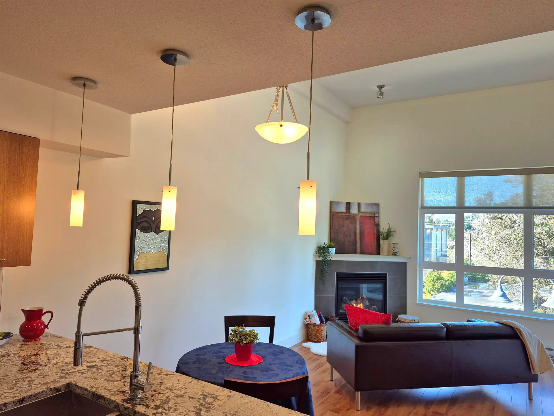 #306 5682 Wharf Avenue - Image 6