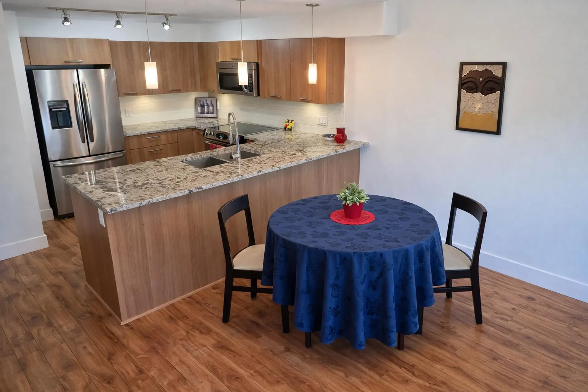 #306 5682 Wharf Avenue - Image 5