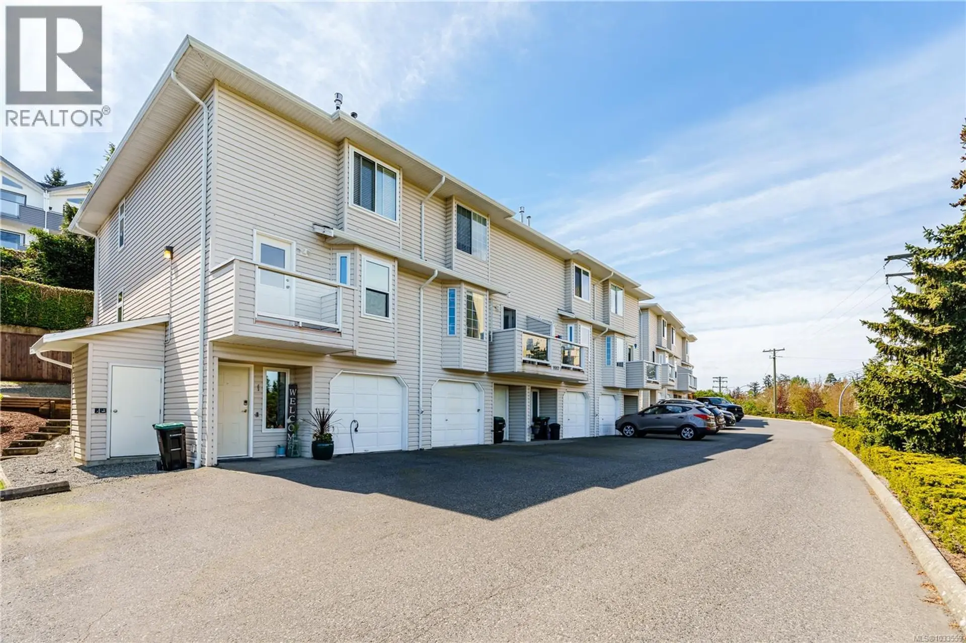 Property at #3 1663 Dufferin Cres, Nanaimo, BC