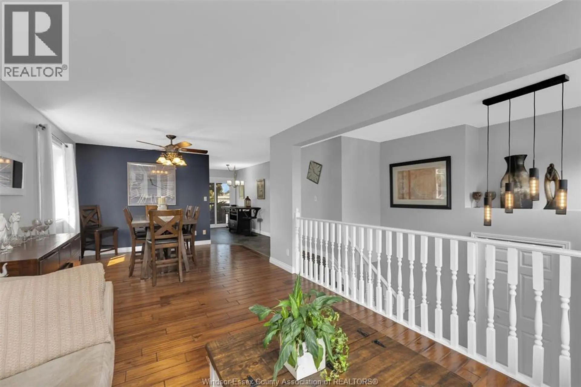 482 THORN RIDGE - Image 3