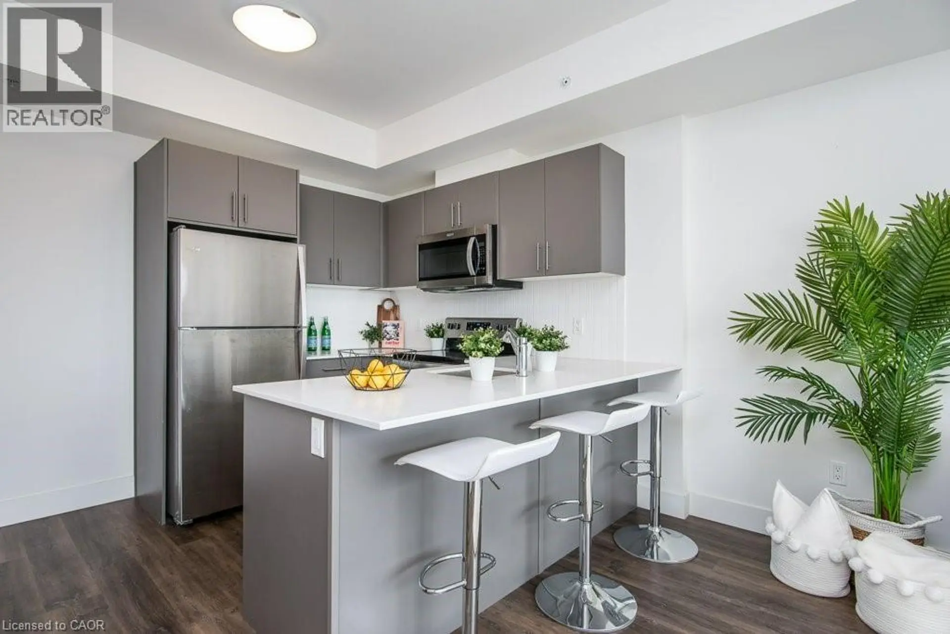 #609 103 ROGER Street - Image 6