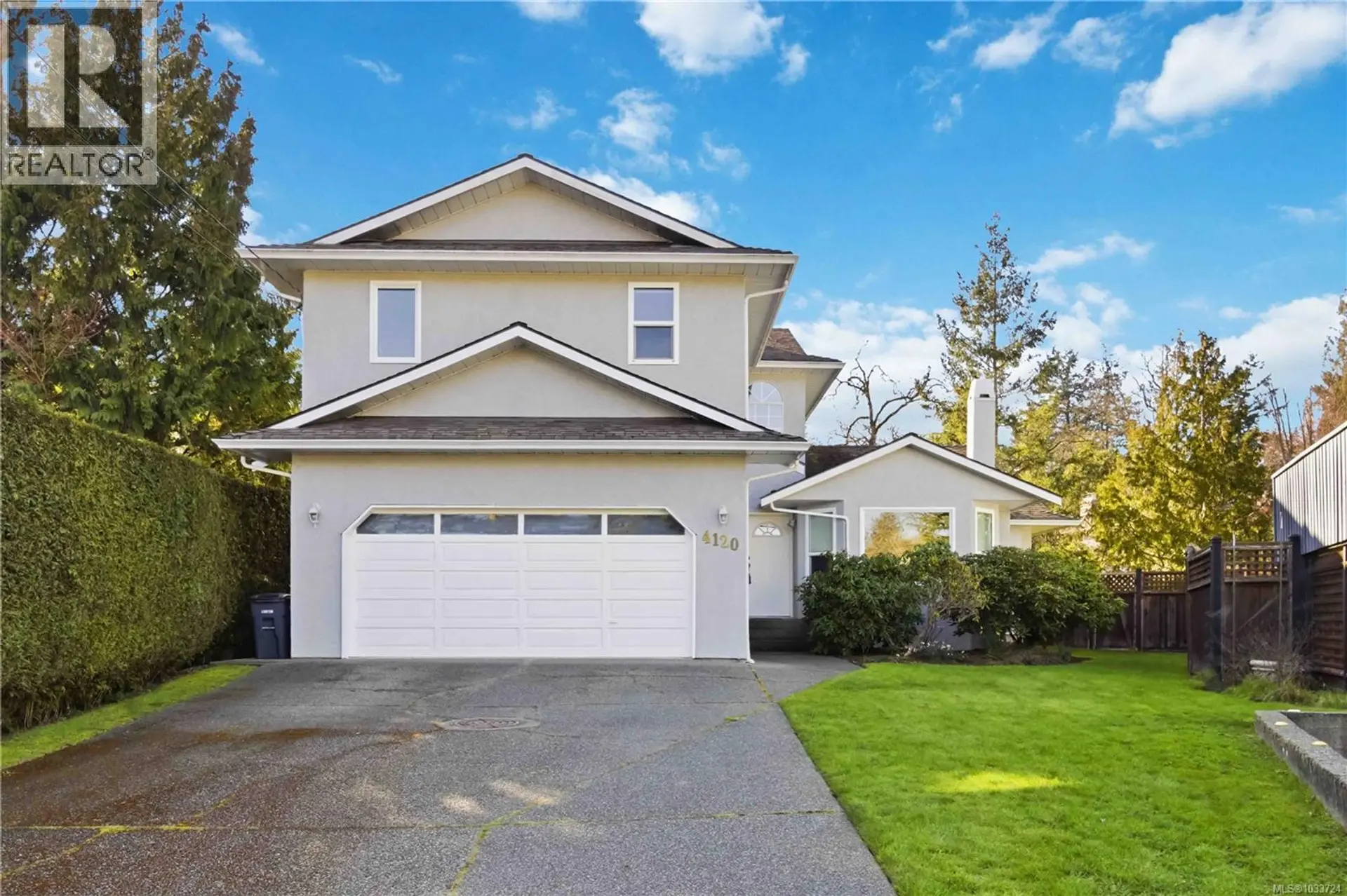 Property at 4120 Ambassy Pl, Saanich, BC