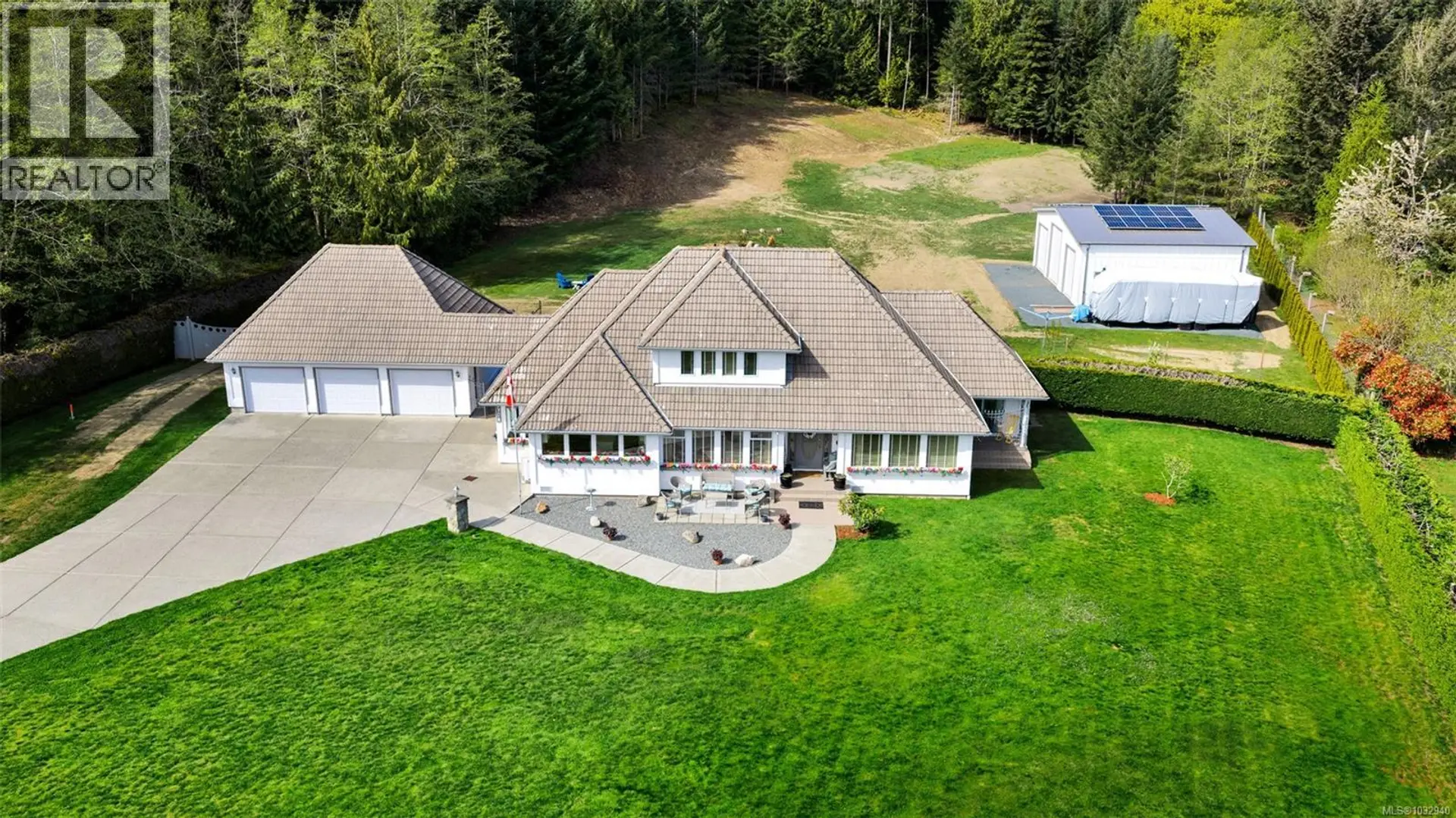 Property at 2304 Boulding Rd, Mill Bay, BC