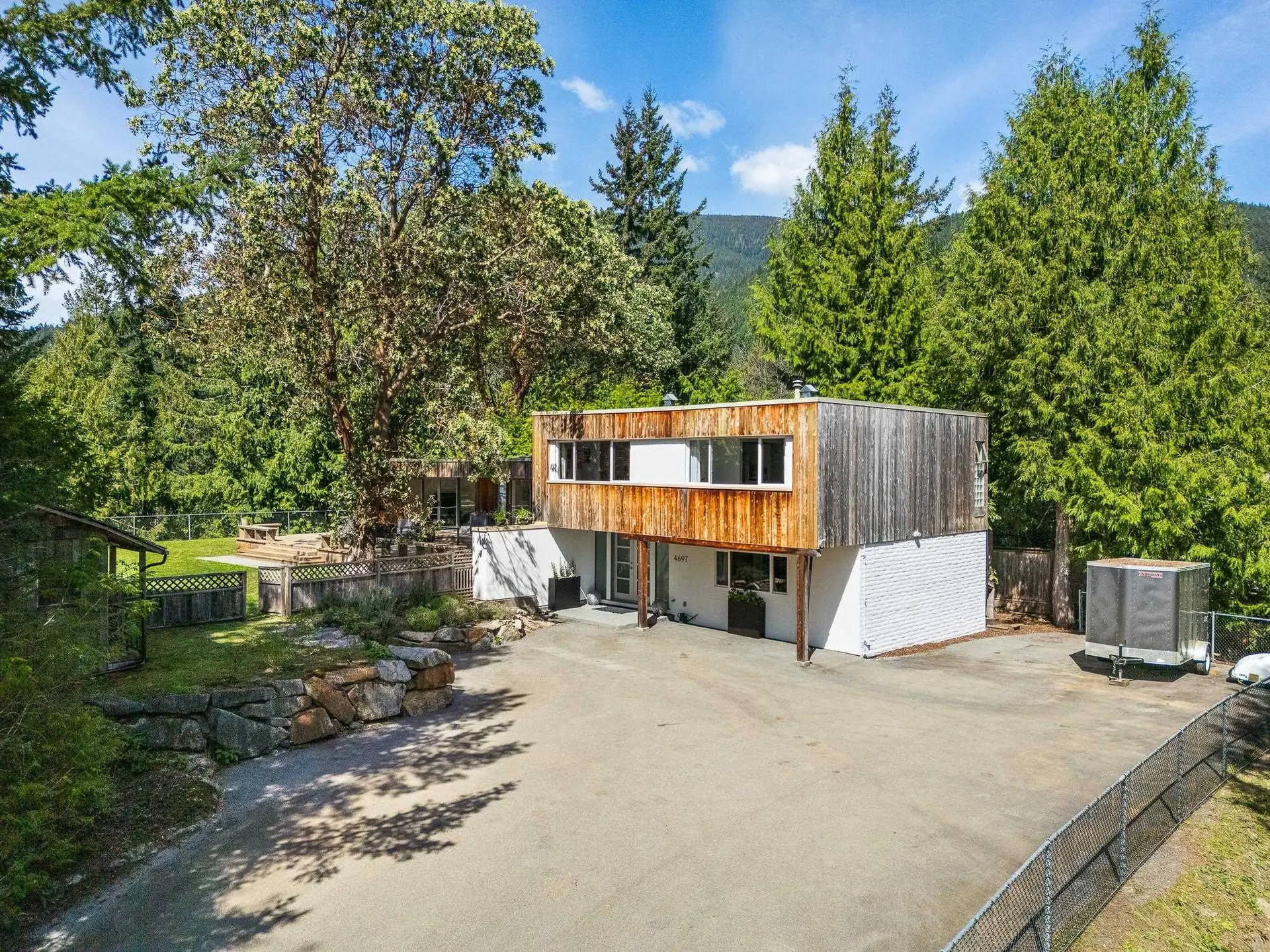 4697 Woodview Place - Image 16