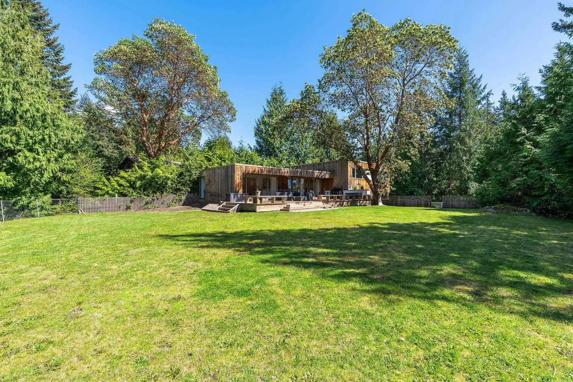 4697 Woodview Place - Image 14