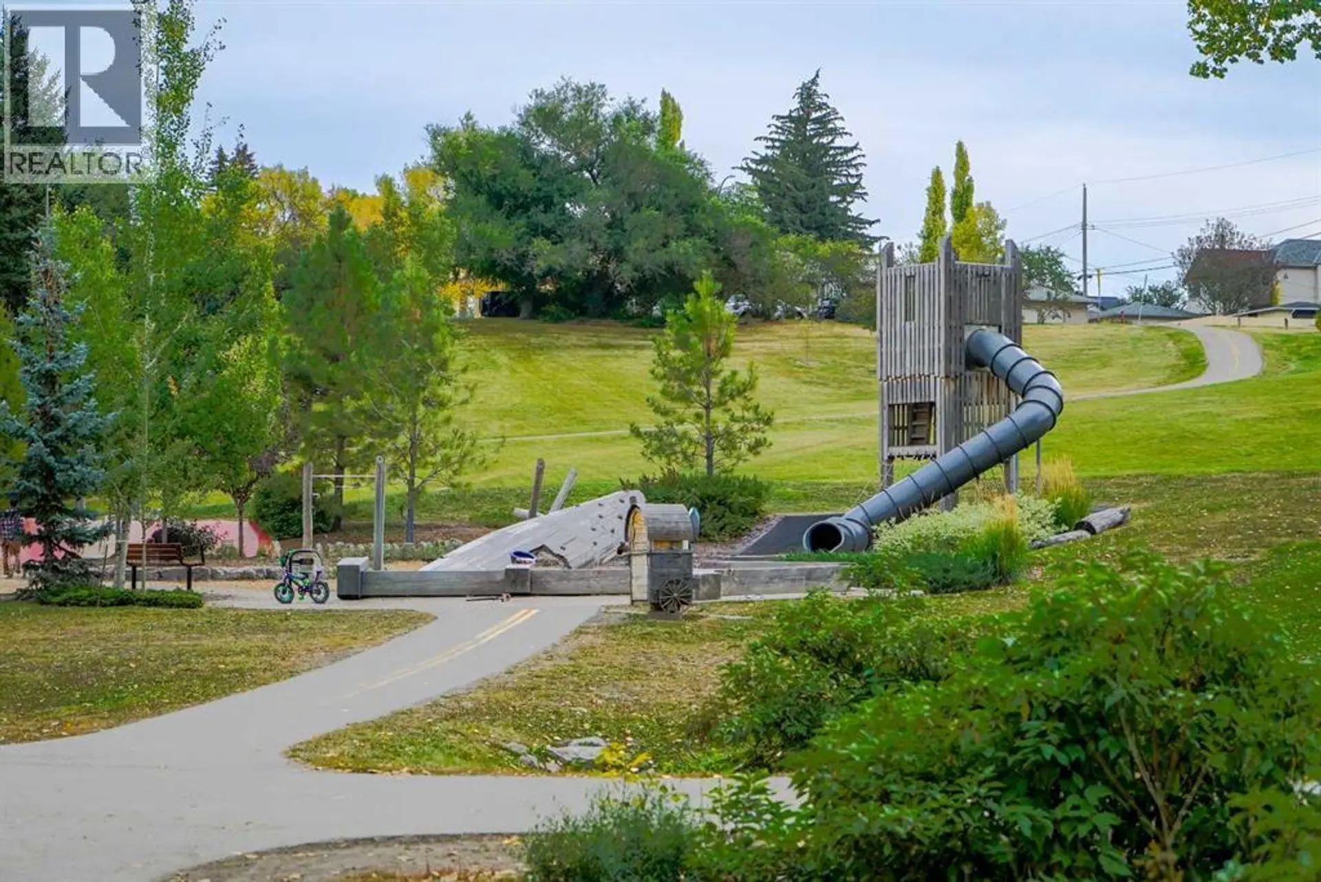 2709 18 Street NW - Image 12