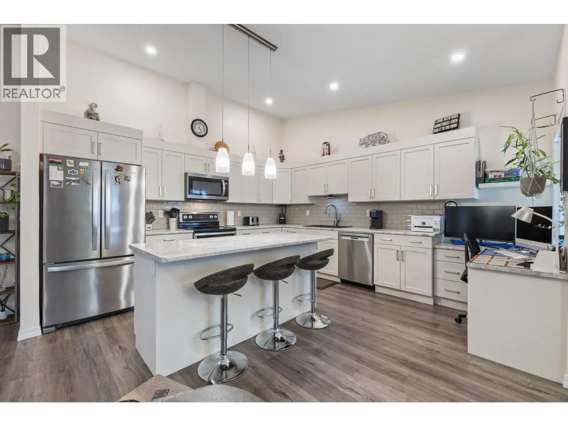 Property at #8 1873 Parkview Crescent, Kelowna, BC