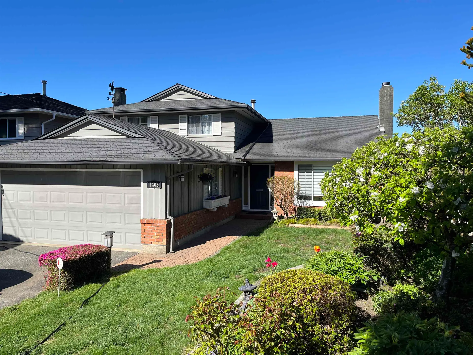 Property at 1405 20th Street, West Vancouver, BC