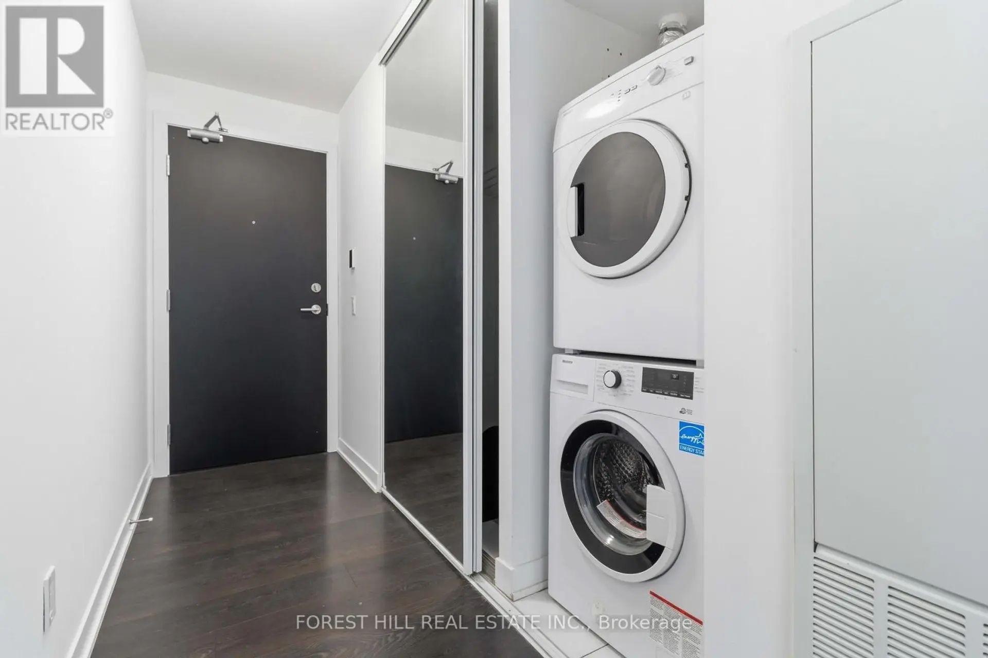 #2106 87 PETER STREET - Image 11
