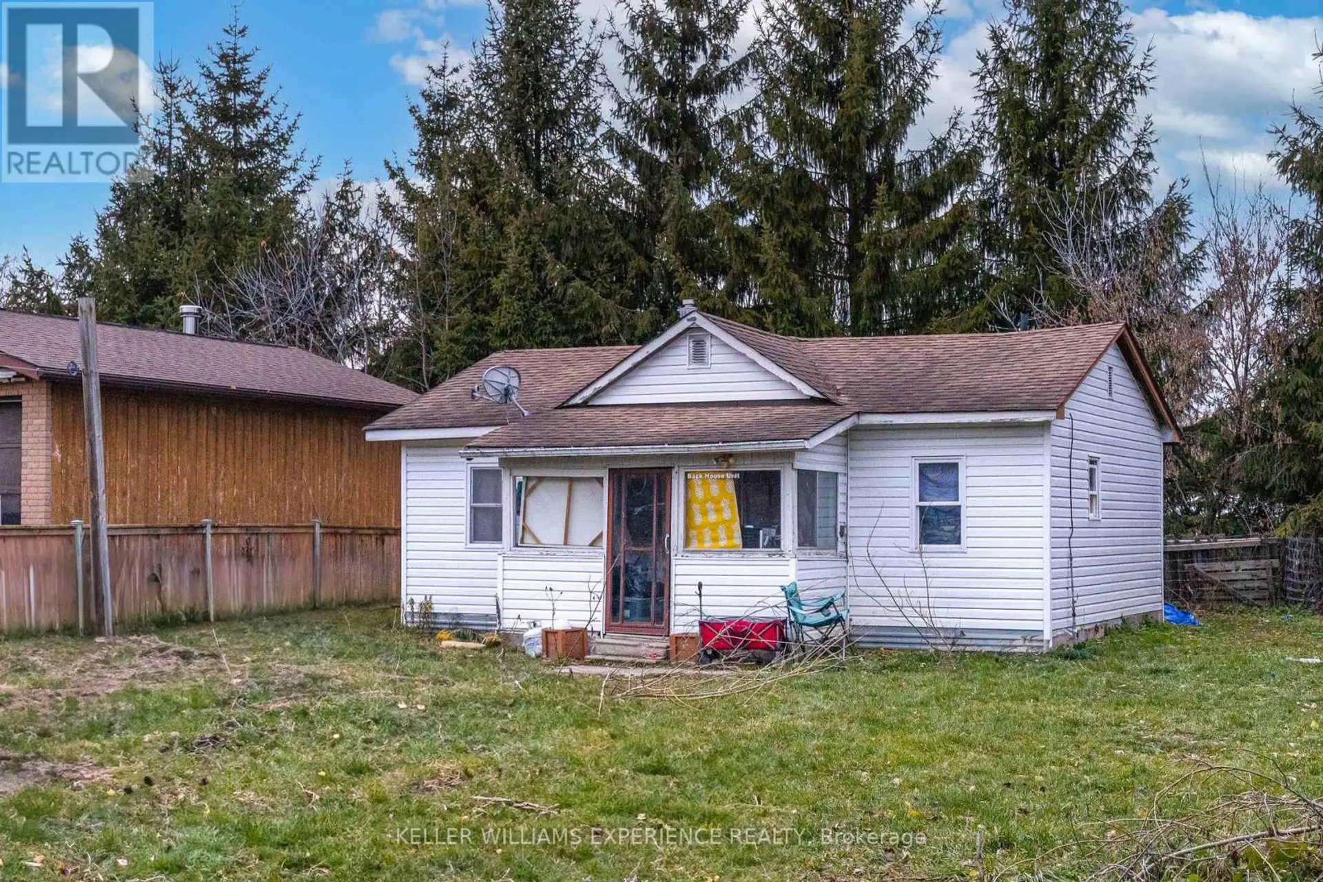 1024 EWART STREET - Image 7