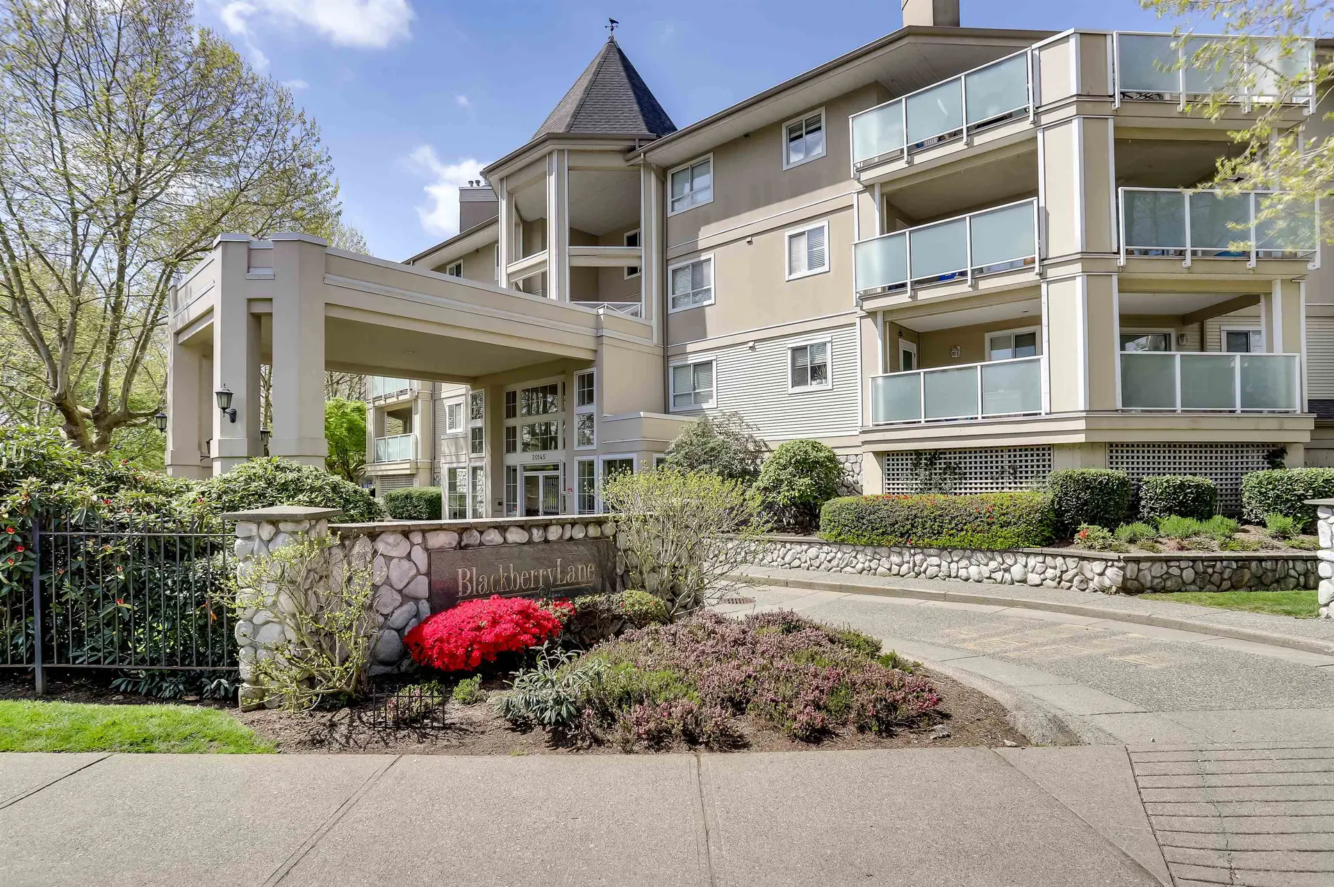 Property at #204 20145 55a Avenue, Langley, BC