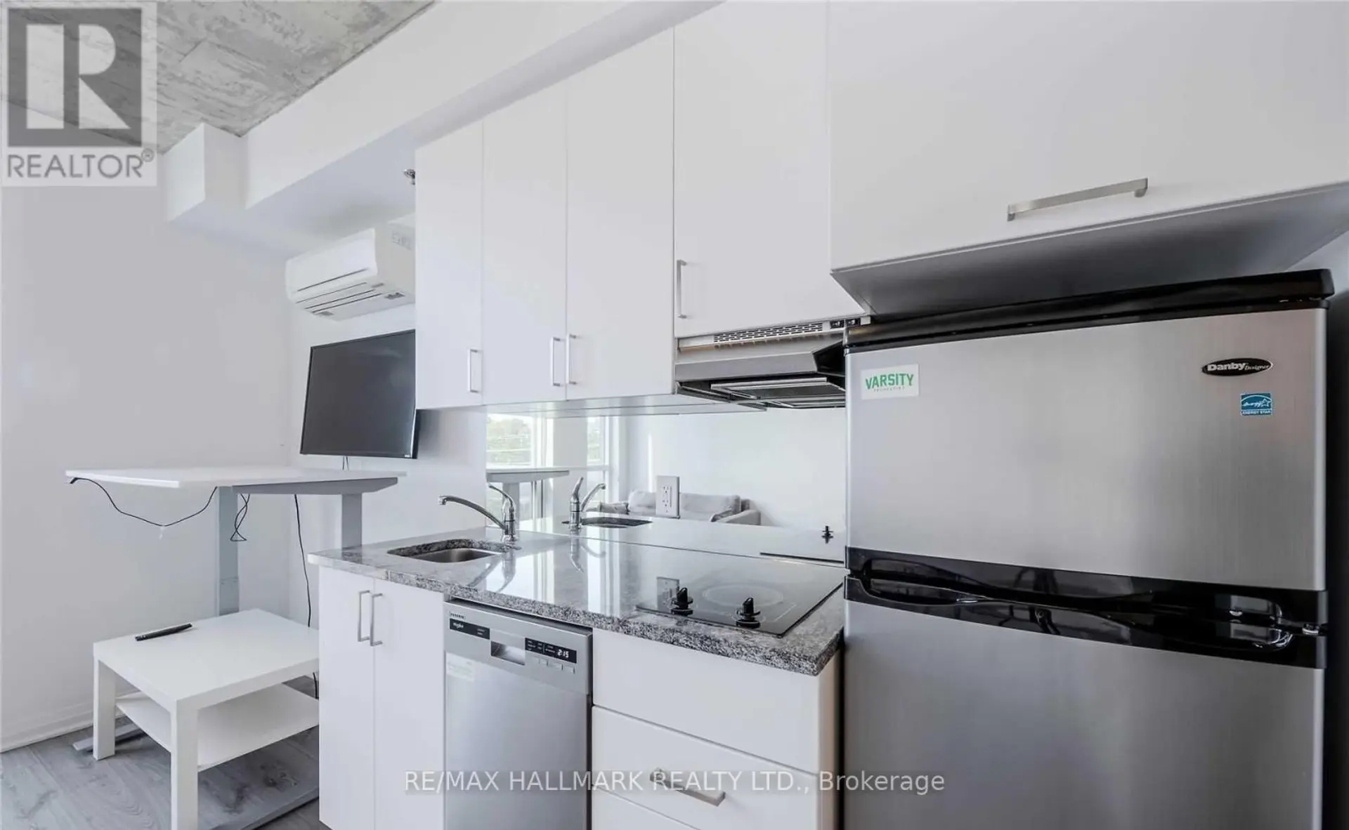#436 1900 SIMCOE STREET N - Image 6