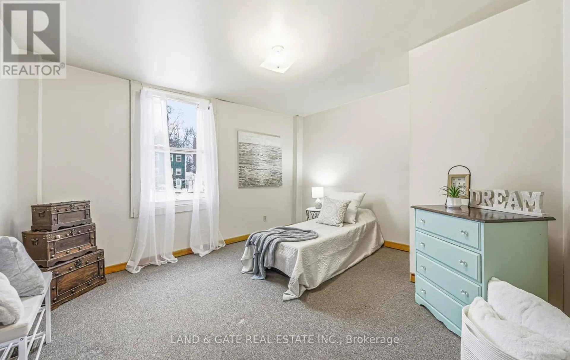 43 MILL STREET S - Image 16