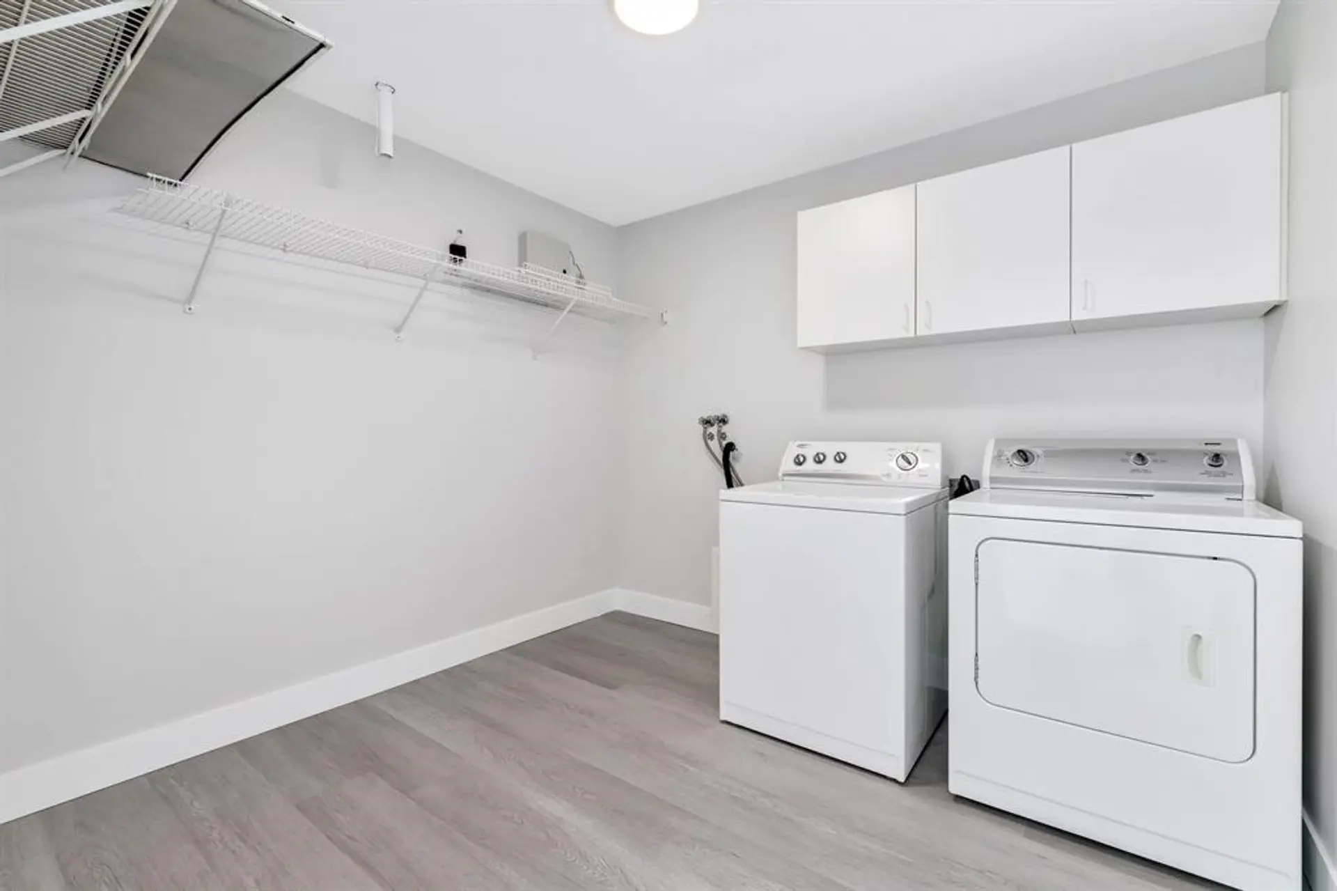 #310 14965 Marine Drive - Image 2