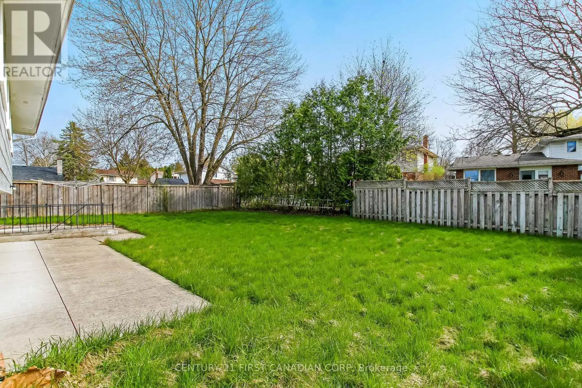 698 CHIDDINGTON AVENUE - Image 18