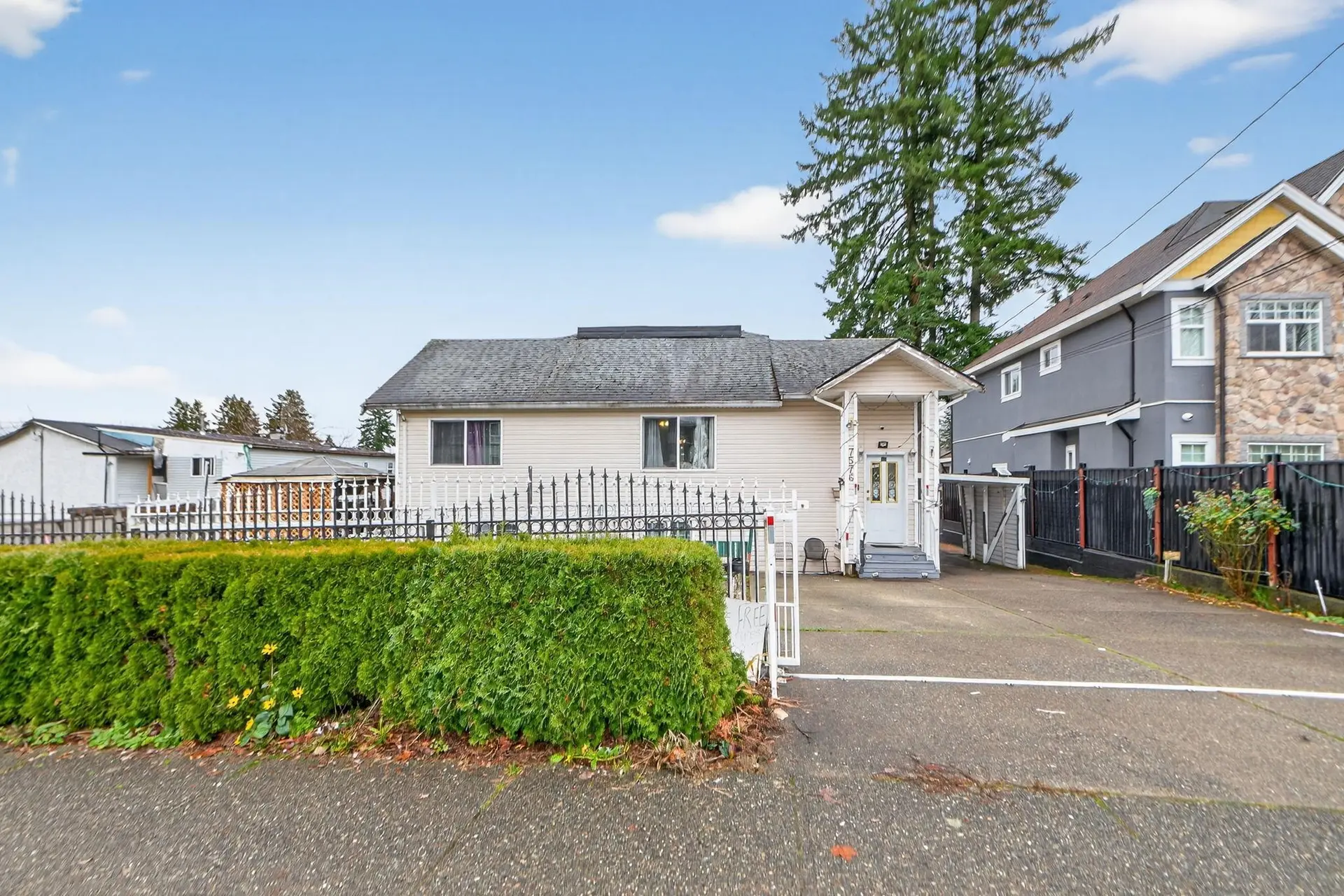 Property at 7576 140 Street, Surrey, BC