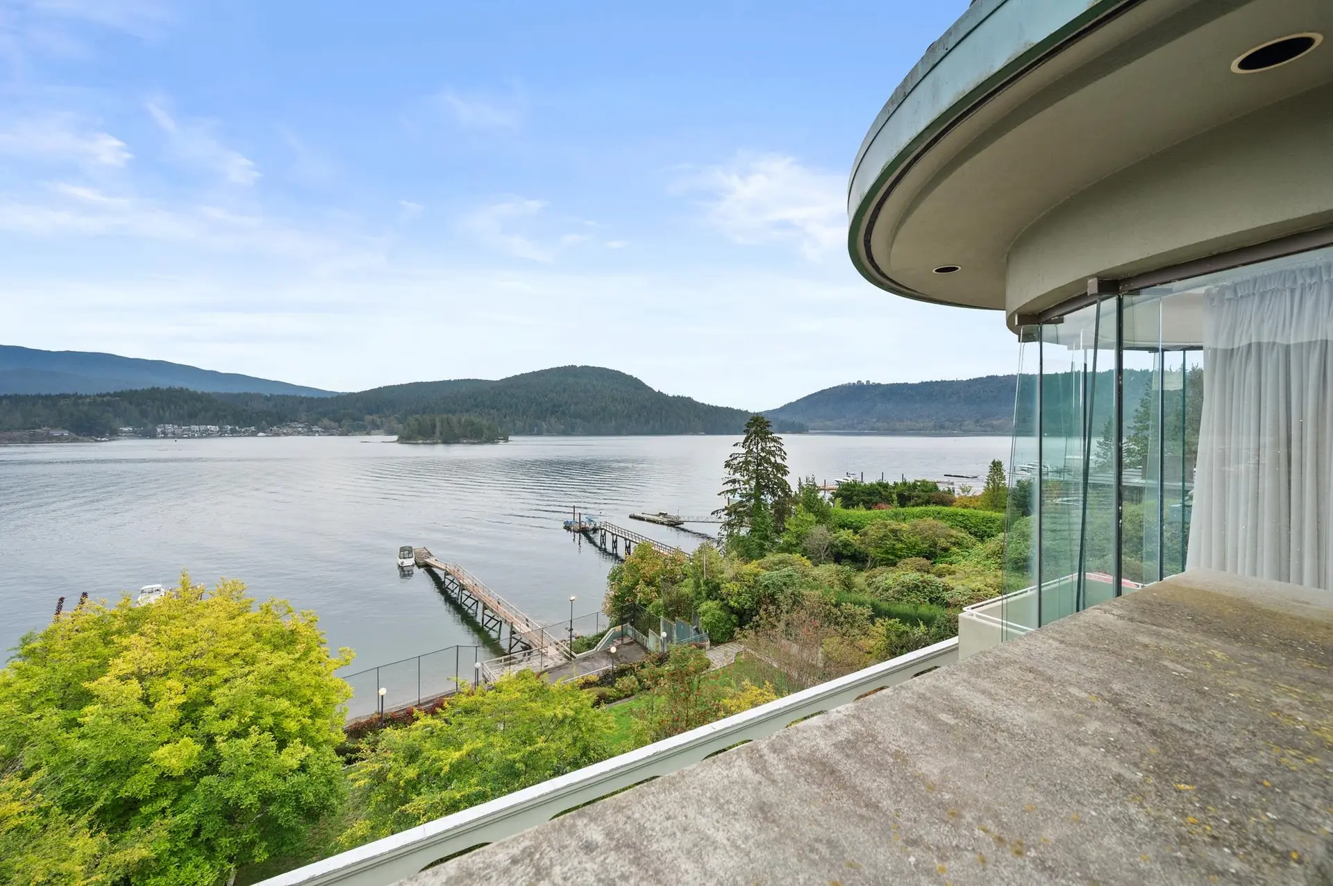 Property at 828 Beachview Drive, North Vancouver, BC