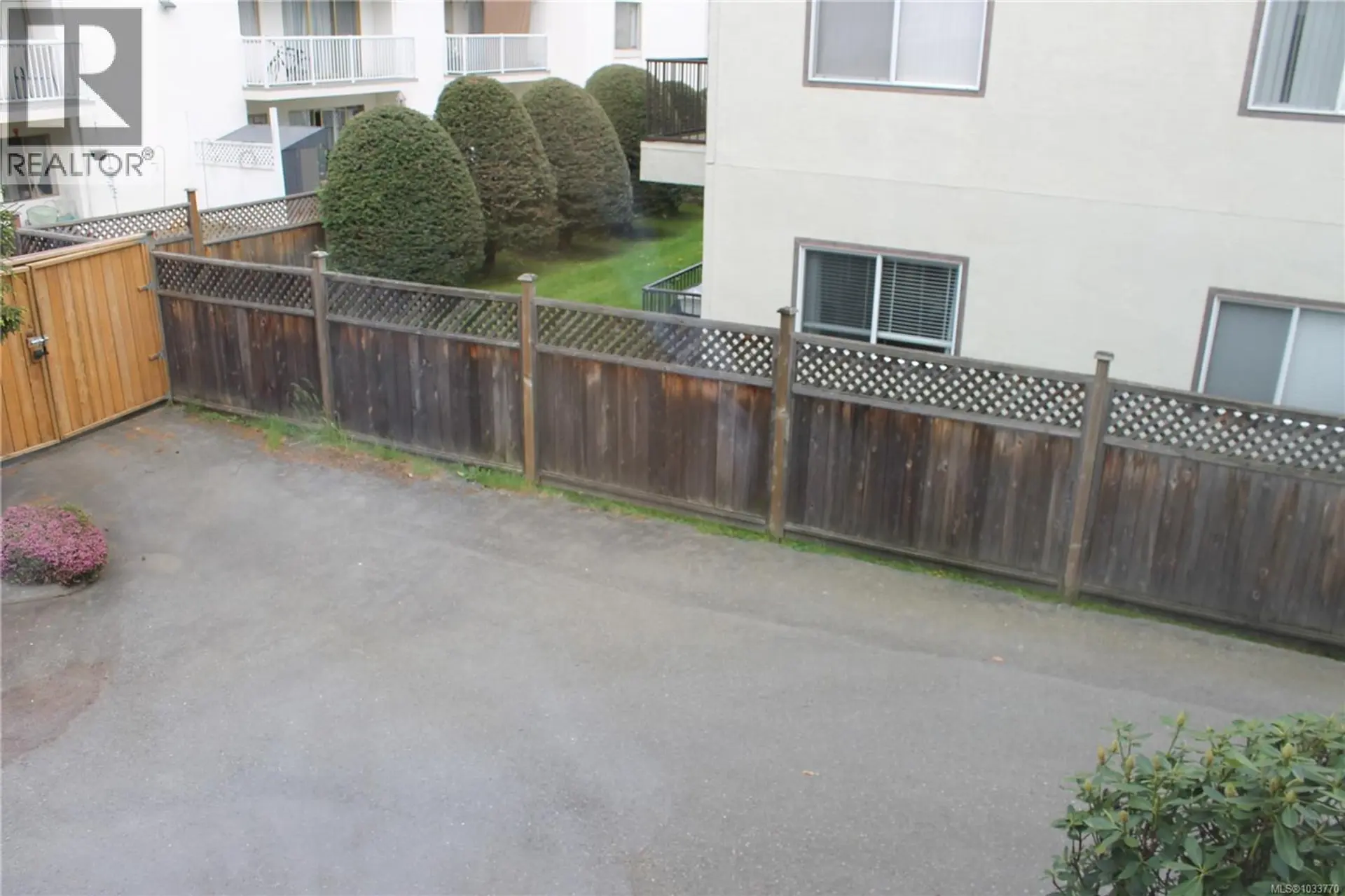#203 300 Bundock Ave - Image 17