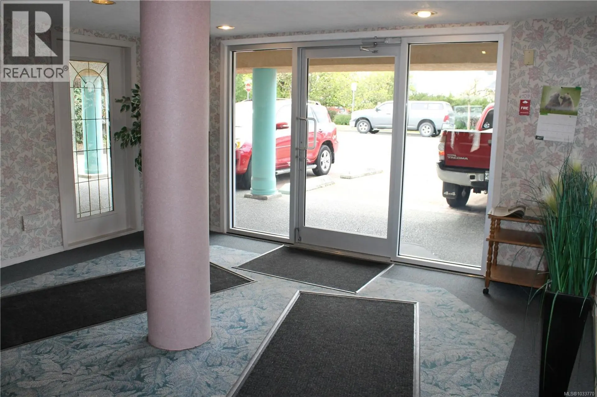 #203 300 Bundock Ave - Image 3