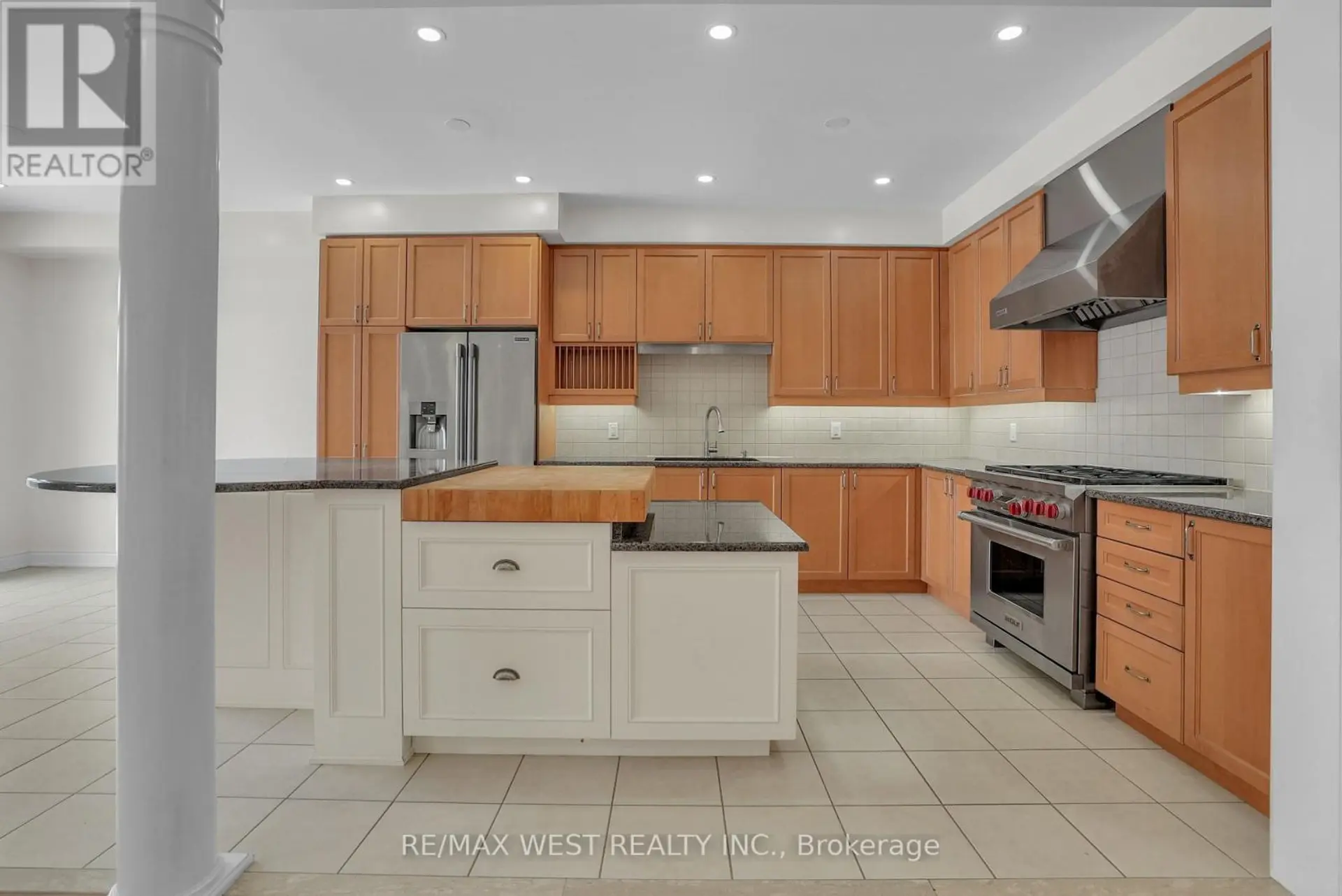 146 SANDRINGHAM DRIVE - Image 3