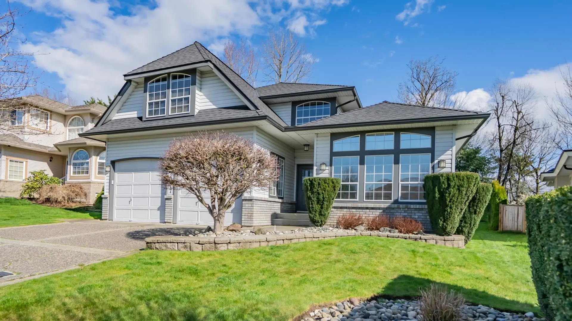 Property at 2977 Southern Crescent, Abbotsford, BC