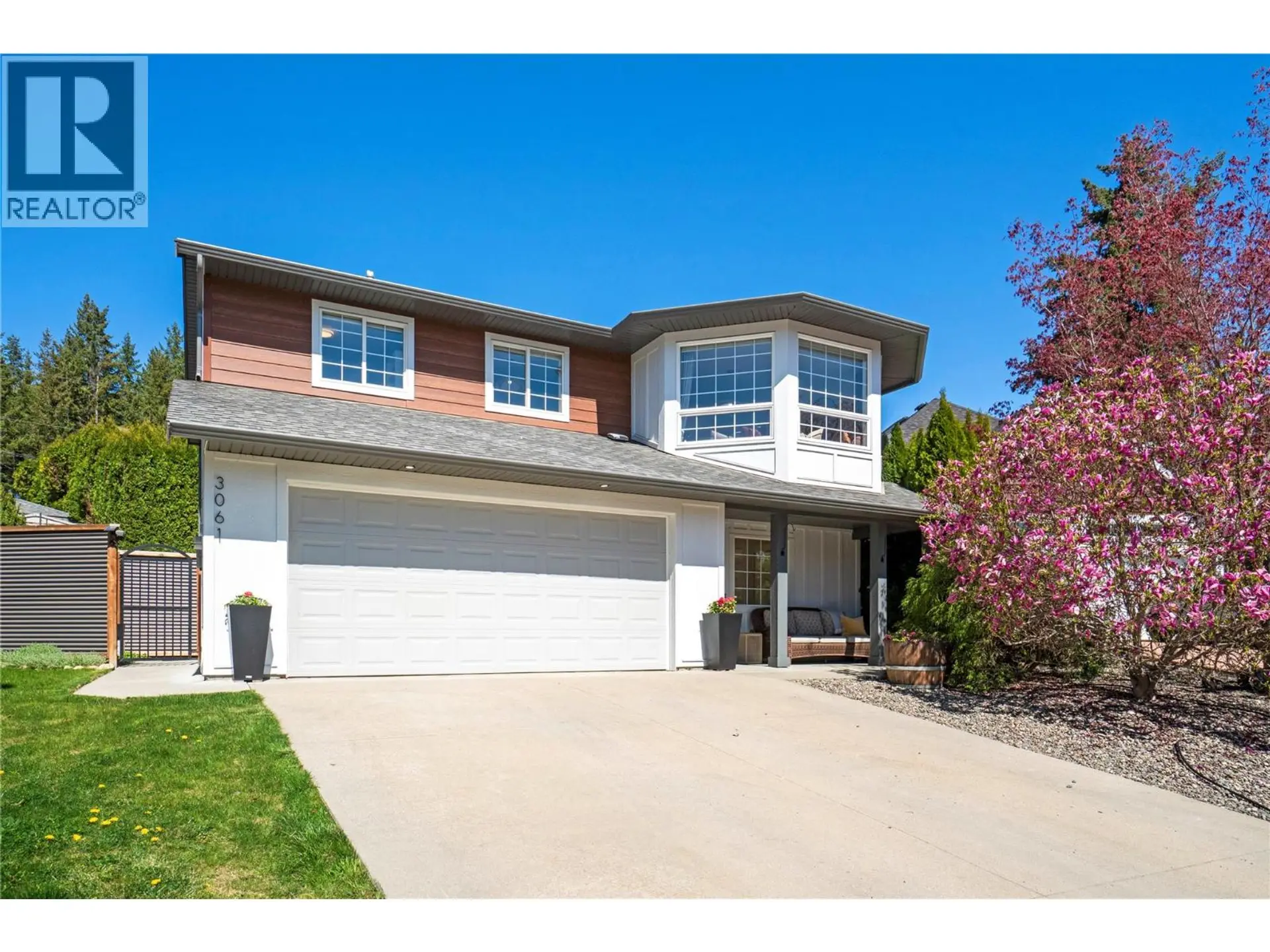 Property at 3061 18 Avenue NE, Salmon Arm, BC