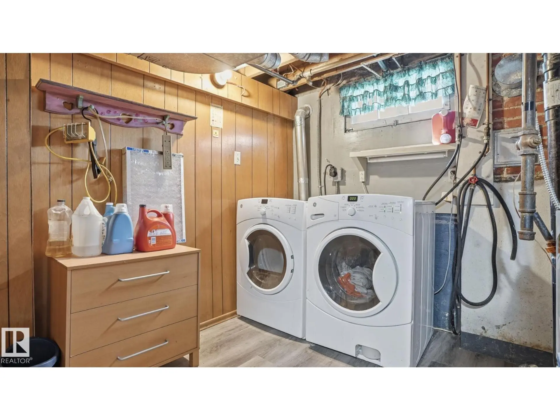 11512 86 ST NW - Image 12