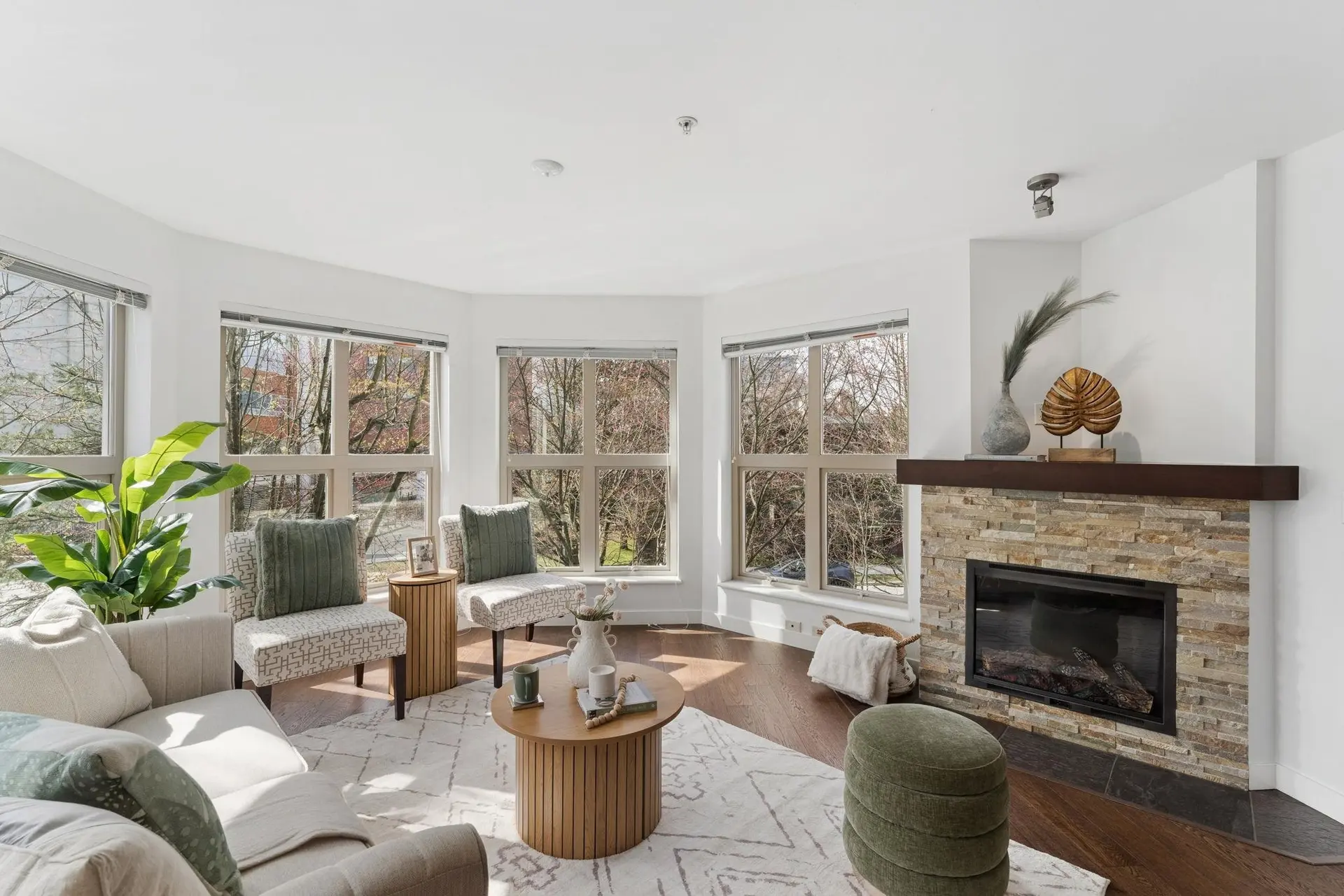 Property at #206 1468 St. Andrews Avenue, North Vancouver, BC
