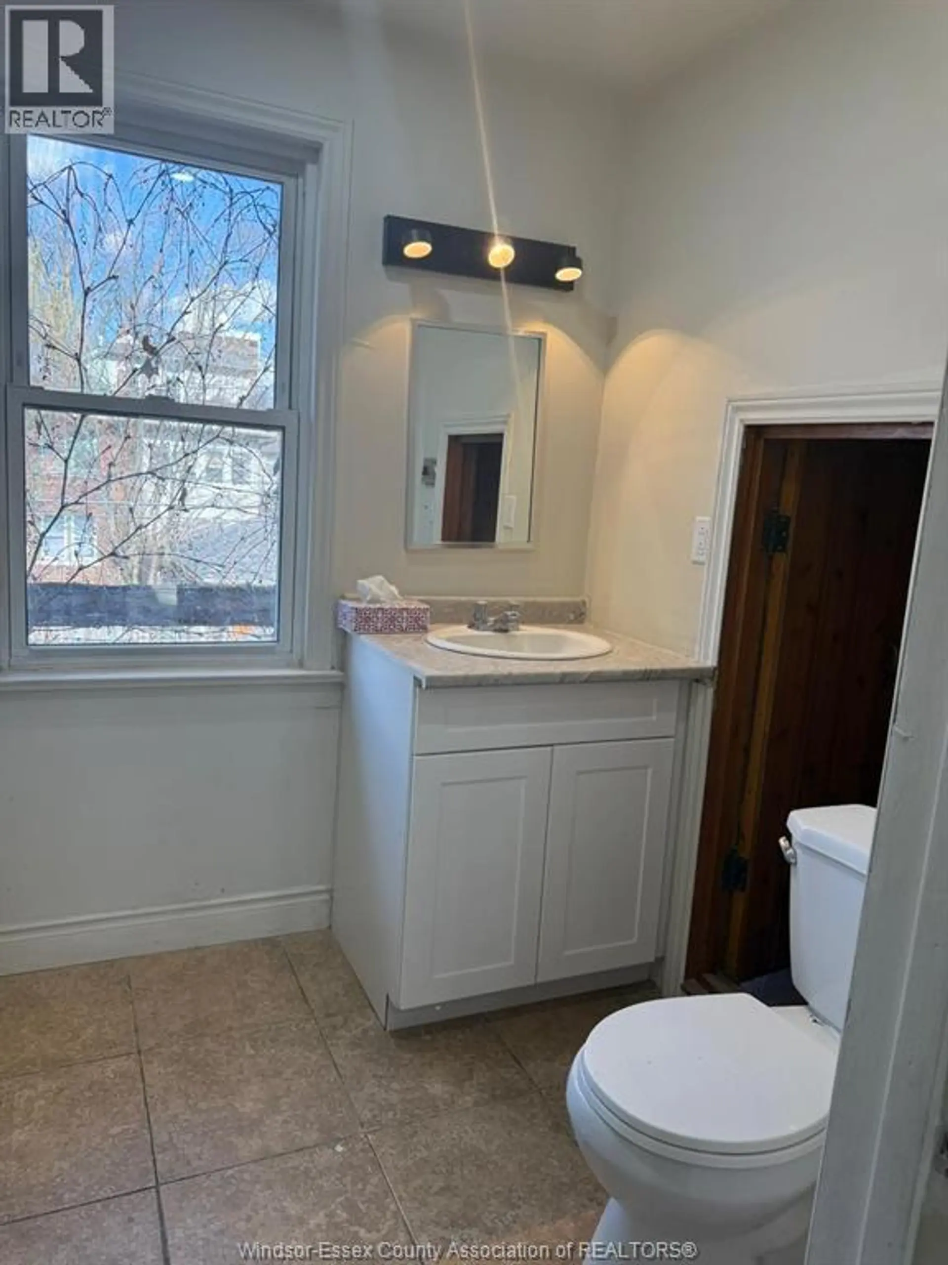 1430 DOUGALL AVENUE - Image 10